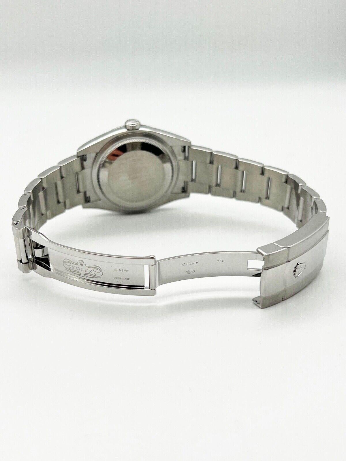 Rolex 126200 Datejust 36mm Schwarzes Zifferblatt Edelstahl Box Papier 2021 1