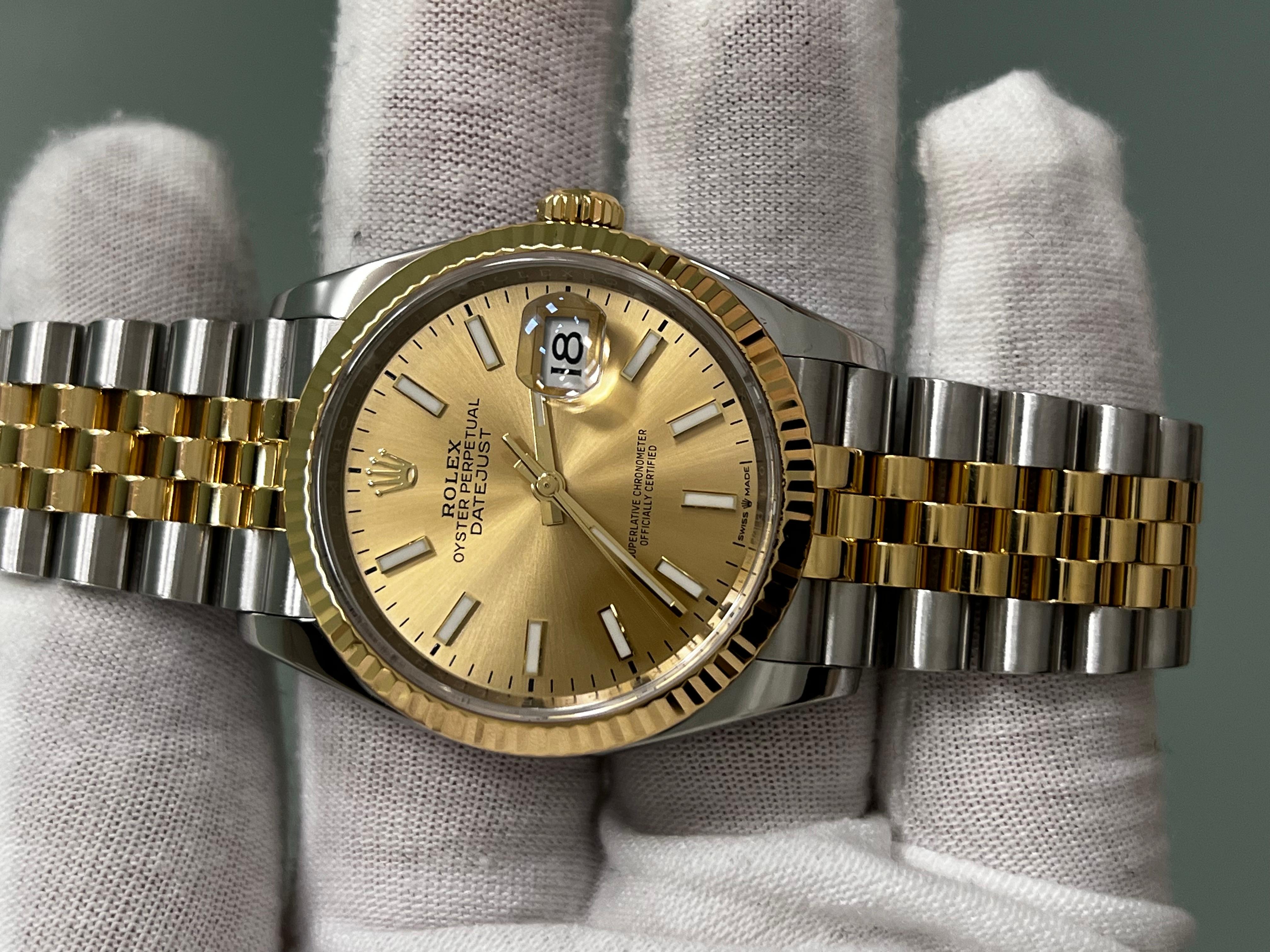 Rolex 126233 Datejust Champagne Dial 18K Yellow Gold Stainless Box Paper 2022 In Excellent Condition In San Diego, CA