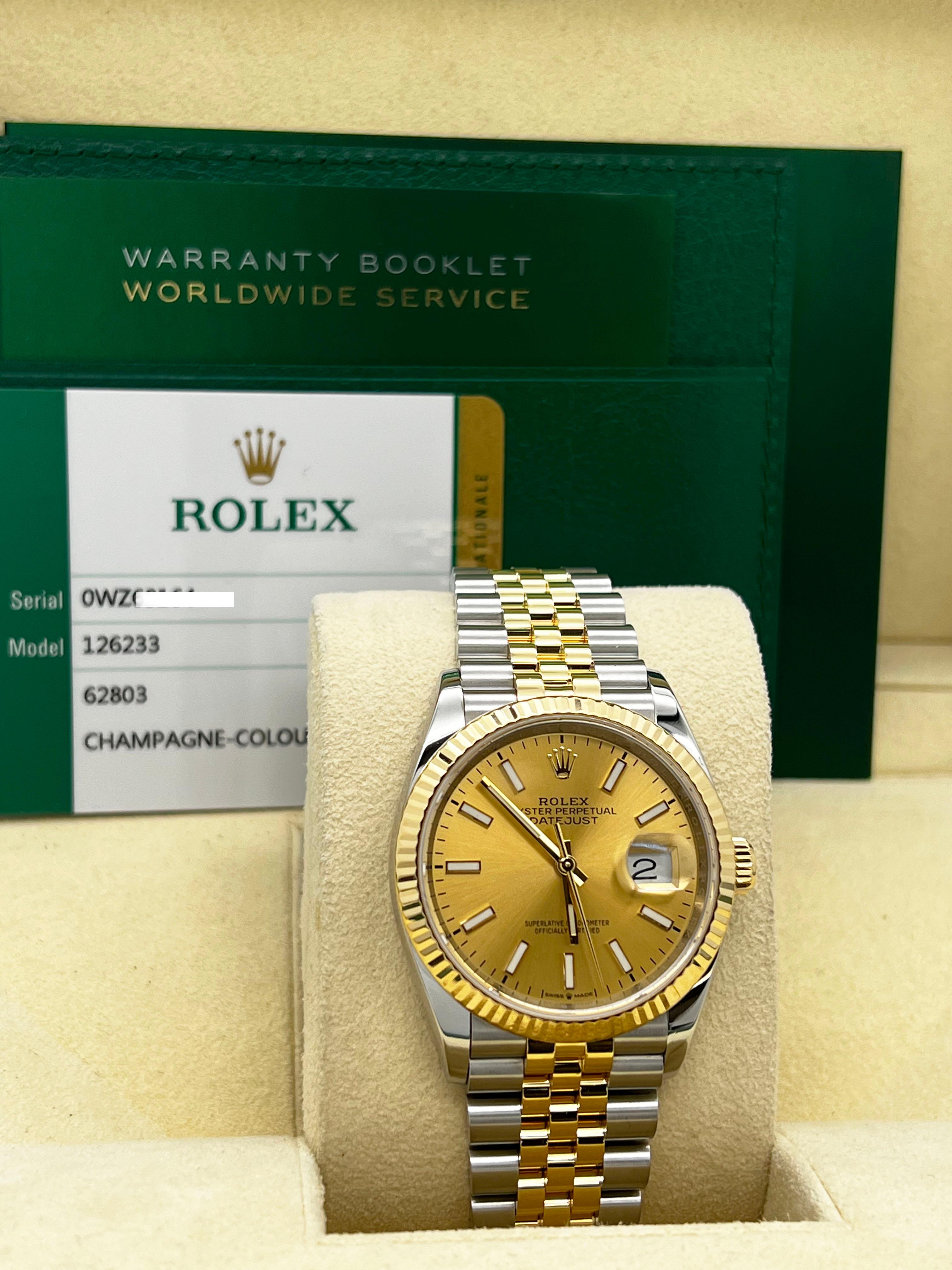 Style Number: 126233



Serial: OWZ68***



Year: 2019

 

Model: Datejust 36mm

 

Case Material: Stainless Steel 

 

Band: 18K Yellow Gold & Stainless Steel Jubilee

 

Bezel: 18K Yellow Gold 

 

Dial: Champagne 

 

Face: Sapphire Crystal 

