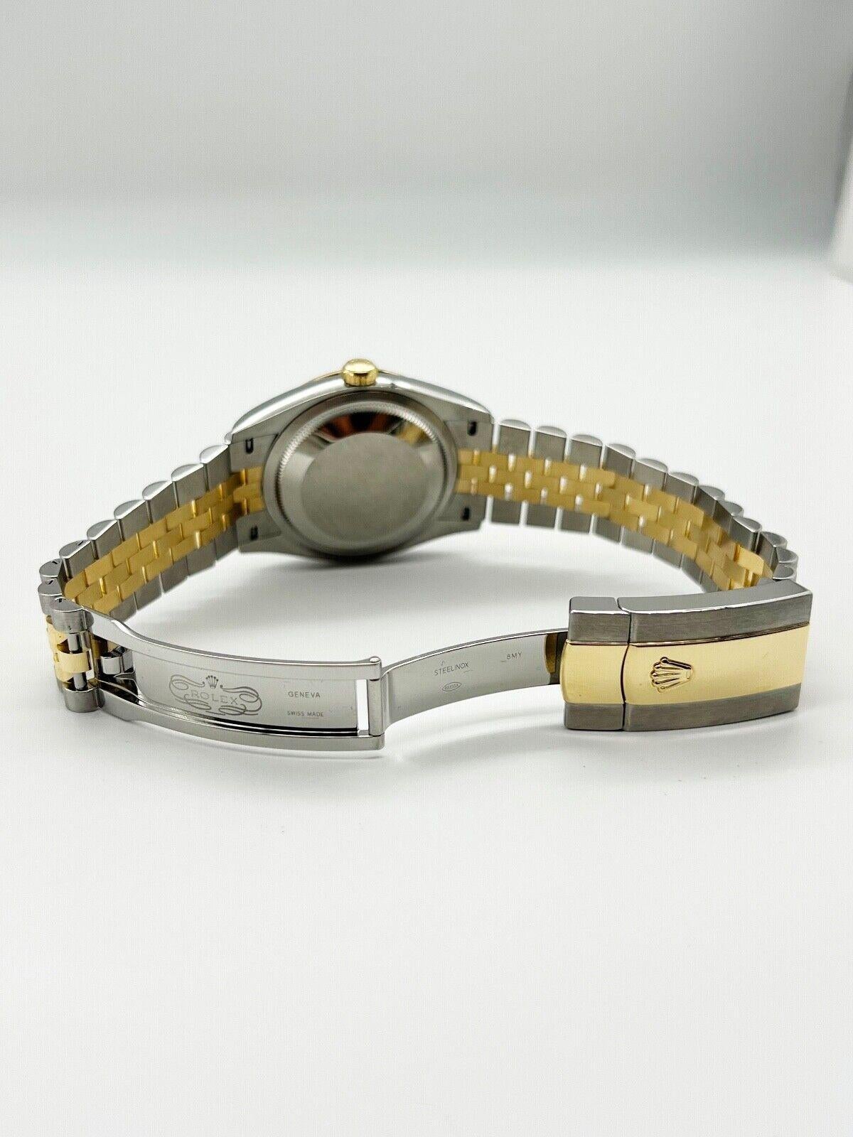 Rolex 126233 Datejust Verde Oliva Diamante Romano Oro Amarillo 18K Caja Acero Papel 2