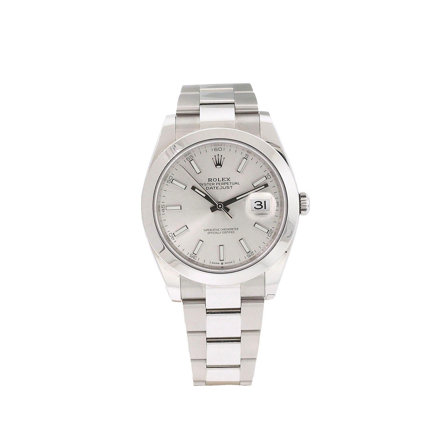 Die Rolex 126300 Datejust 41 ist ein zeitloser Ausdruck von Stil und Präzision. Diese exquisite Uhr verfügt über ein silbernes Zifferblatt mit leuchtenden Stundenmarkierungen, die das Ablesen bei jedem Licht erleichtern. Mit ihrem Edelstahlgehäuse