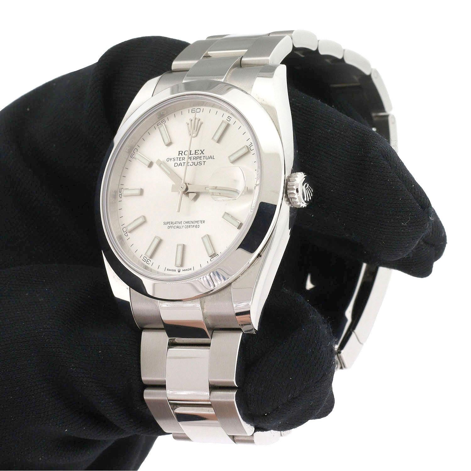 Montre Rolex 126300 Datejust 41 cadran argenté en acier inoxydable en vente 2