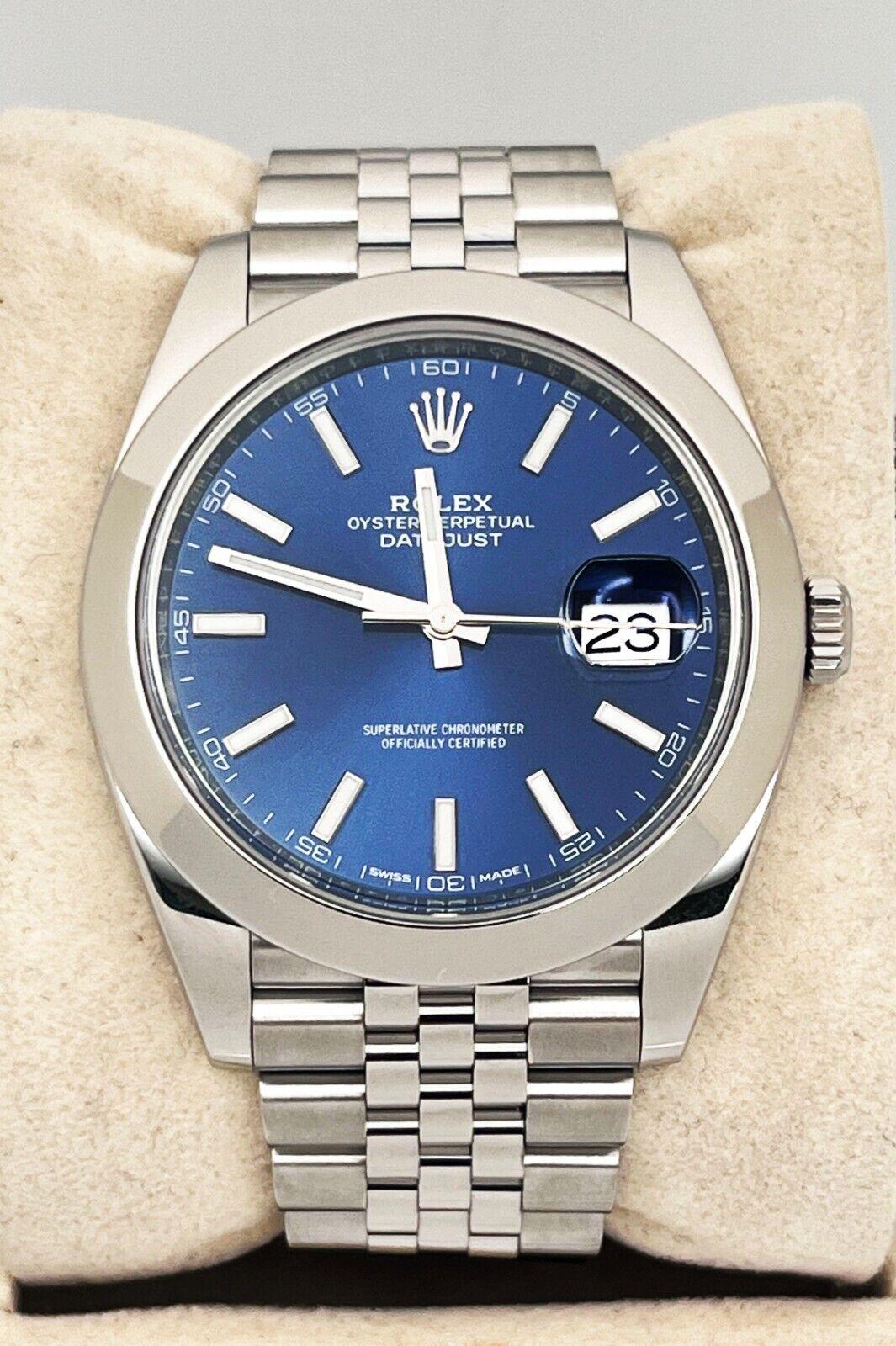 Rolex 126300 Jubilee Datejust 41 Montre en acier inoxydable avec cadran bleu Excellent état à San Diego, CA