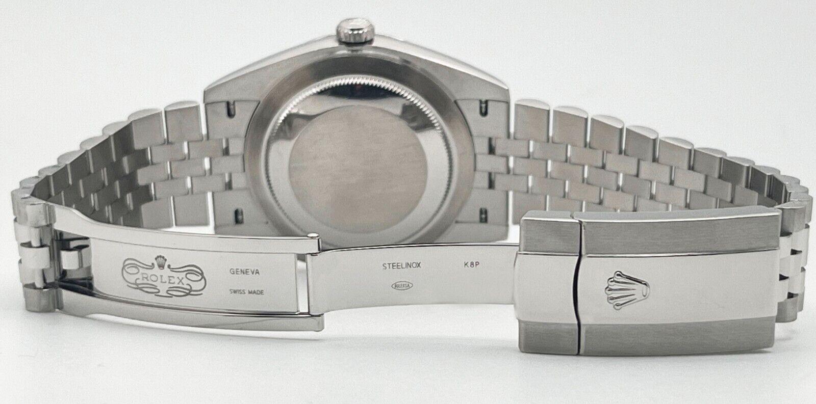 Rolex 126300 Jubilee Datejust 41 Montre en acier inoxydable avec cadran bleu 2