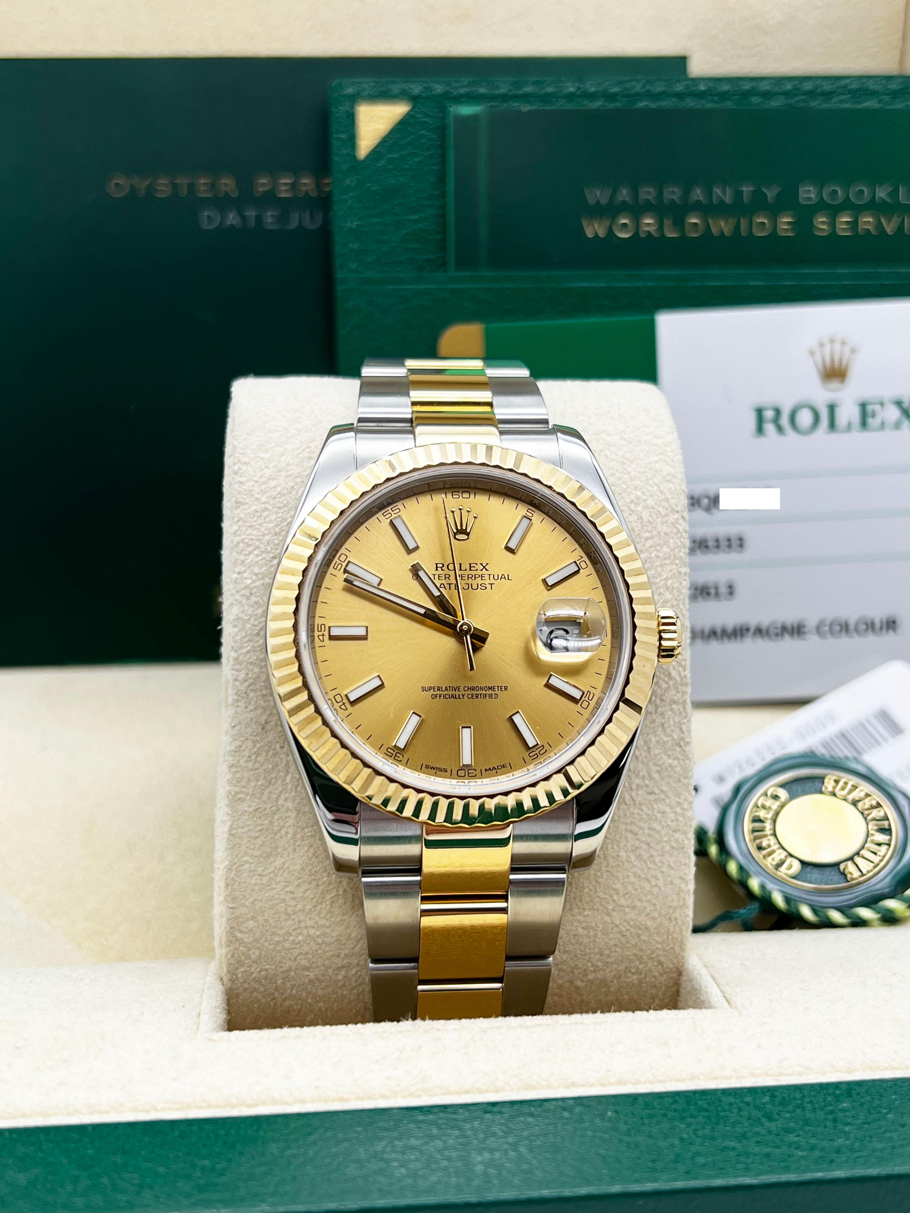 Style Number: 126333



Serial: 13Q6X***



Year: 2019

 

Model: Datejust 41

 

Case Material: Stainless Steel

 

Band: 18K Yellow Gold & Stainless Steel

 

Bezel: 18K Yellow Gold Bezel

 

Dial: Champagne

 

Face: Sapphire Crystal

 

Case