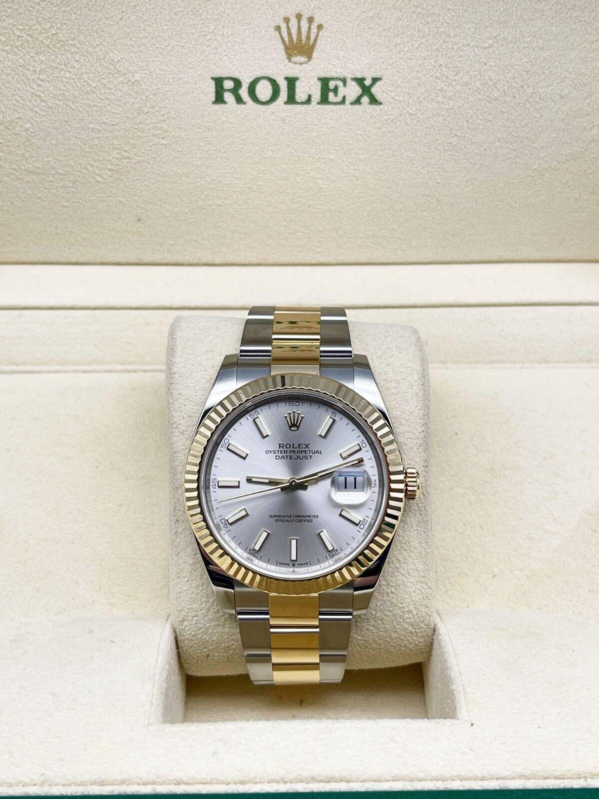 Rolex 126333 Datejust 41 avec cadran en argent, or jaune 18 carats et acier inoxydable en vente 1