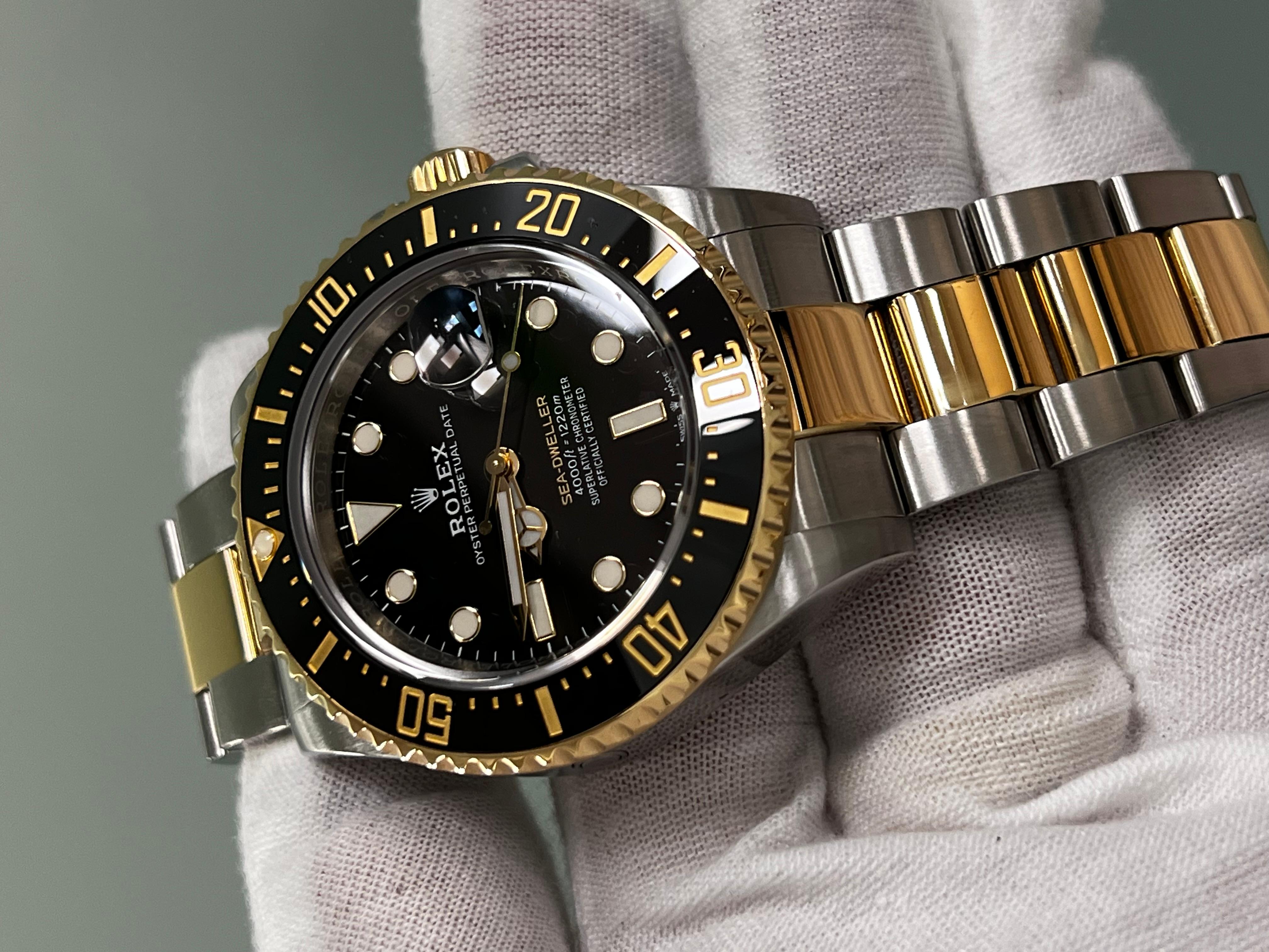 Rolex 126603 Sea Dweller Cerámica Negra Oro Amarillo 18K Caja Acero Inoxidable 5