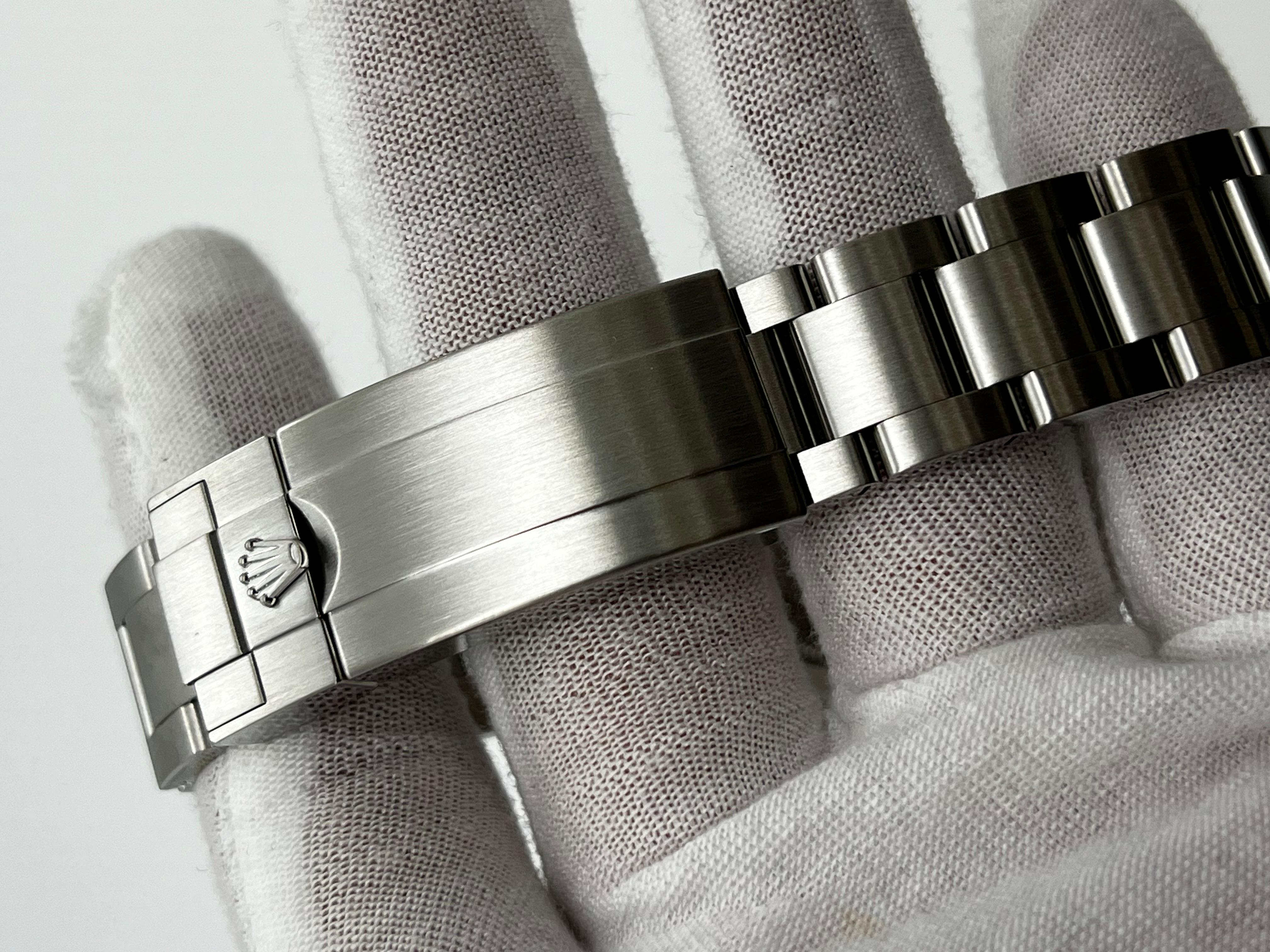 Rolex 126610LN Submariner Date Schwarz Keramik 41mm Edelstahl Schachtel Papier 2022 1