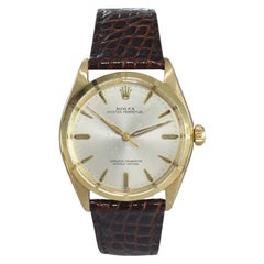 Vintage Rolex 14 Karat Solid Gold Watch with Original Dial and Machined Bezel from 1962