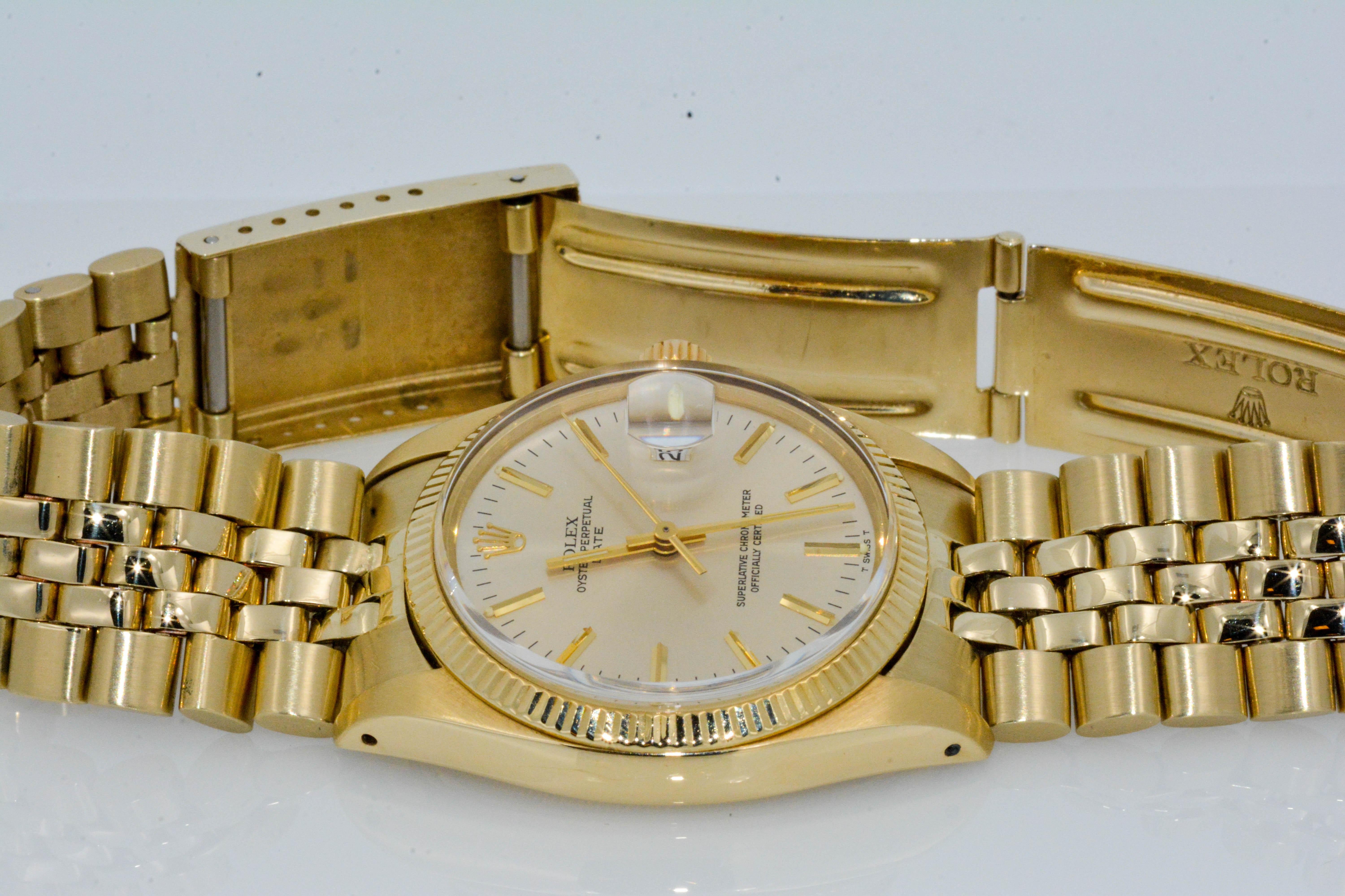 Modern Rolex 14 Karat Yellow Gold Date Silver Streak Dual Jubilee Bracelet Watch