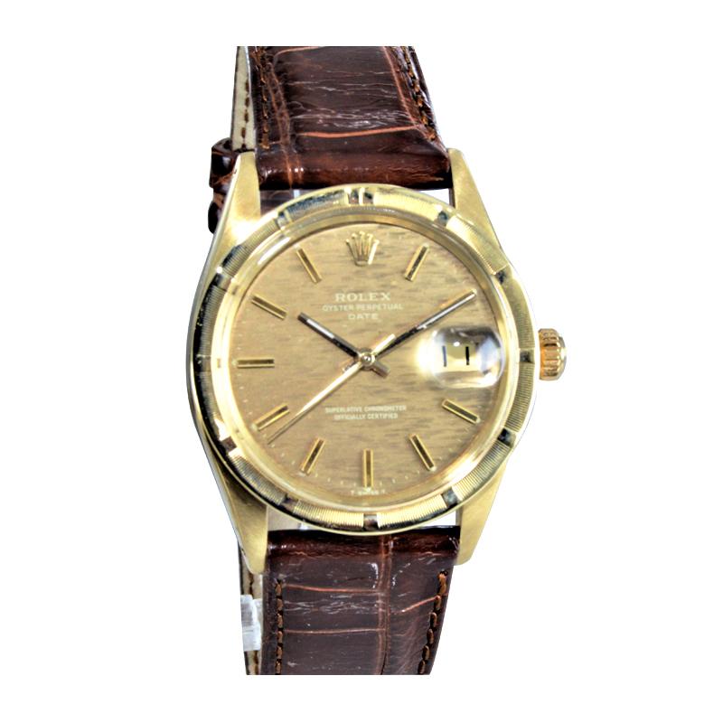 Women's or Men's Rolex 14 Karat, Yellow Gold Oyster Perpetual Date circa 1970s with Rare Dial