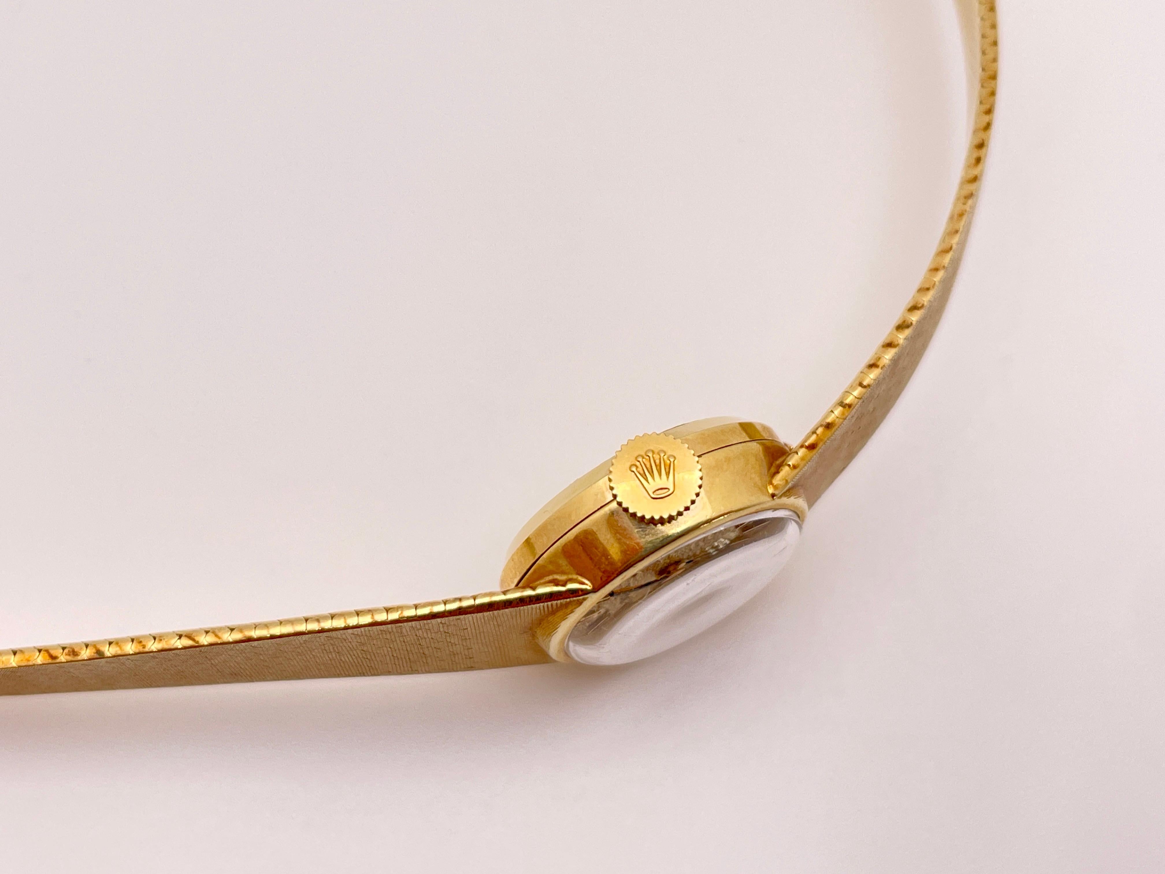 Rolex Women's Winding Watch 14K Yellow Gold In Good Condition In Westport, CT
