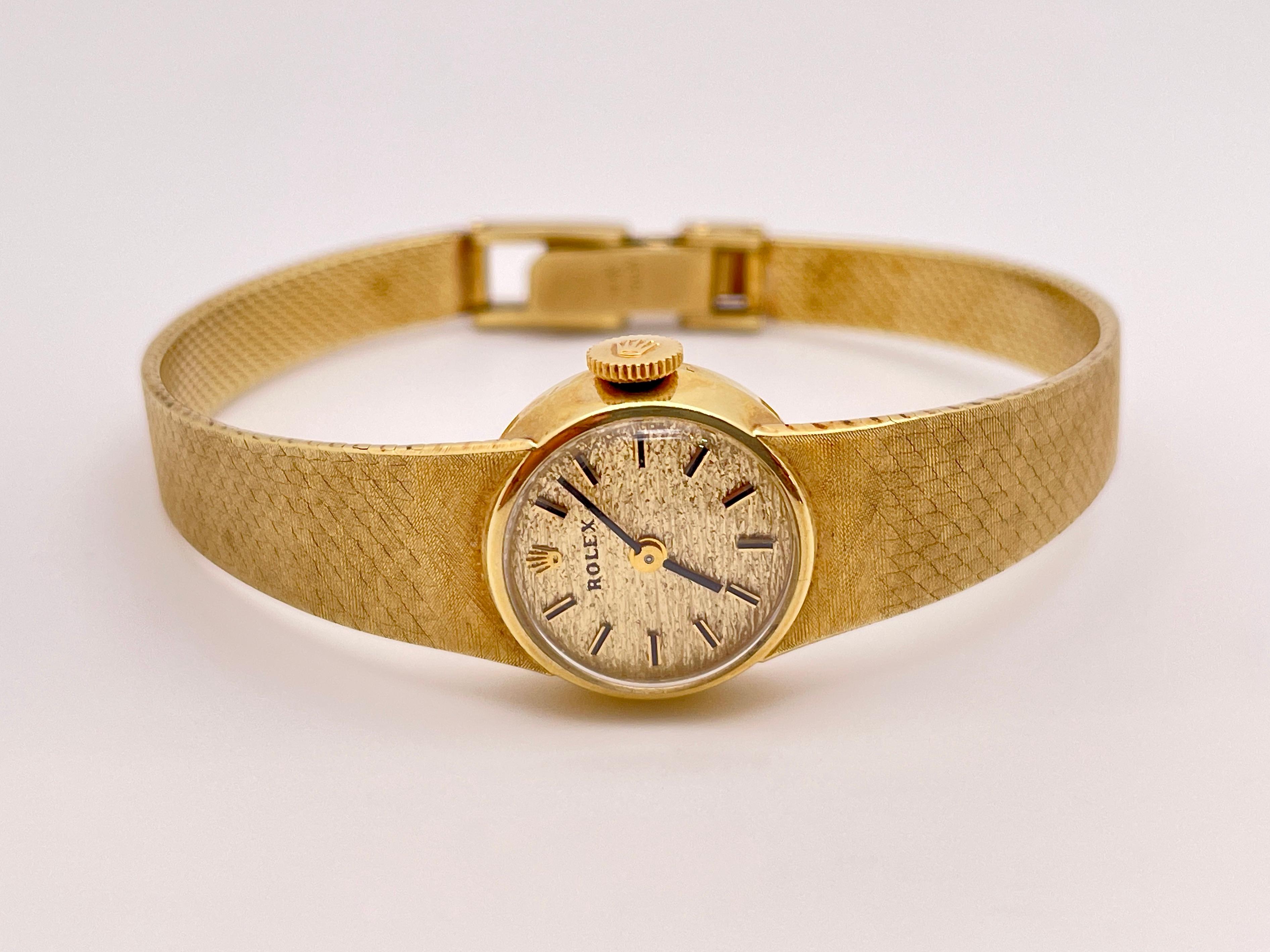 Rolex Women's Winding Watch 14K Yellow Gold For Sale 5