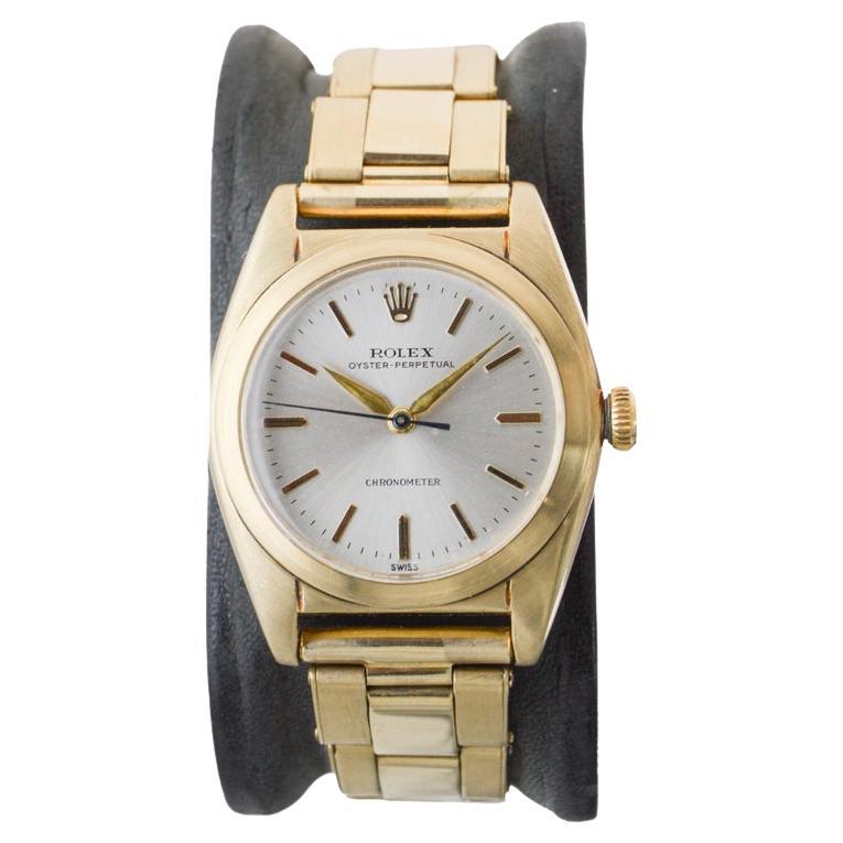 Rolex 14Kt. Rare "Bubble Back" with Original Dial and Rolex Signed Bracelet 1948