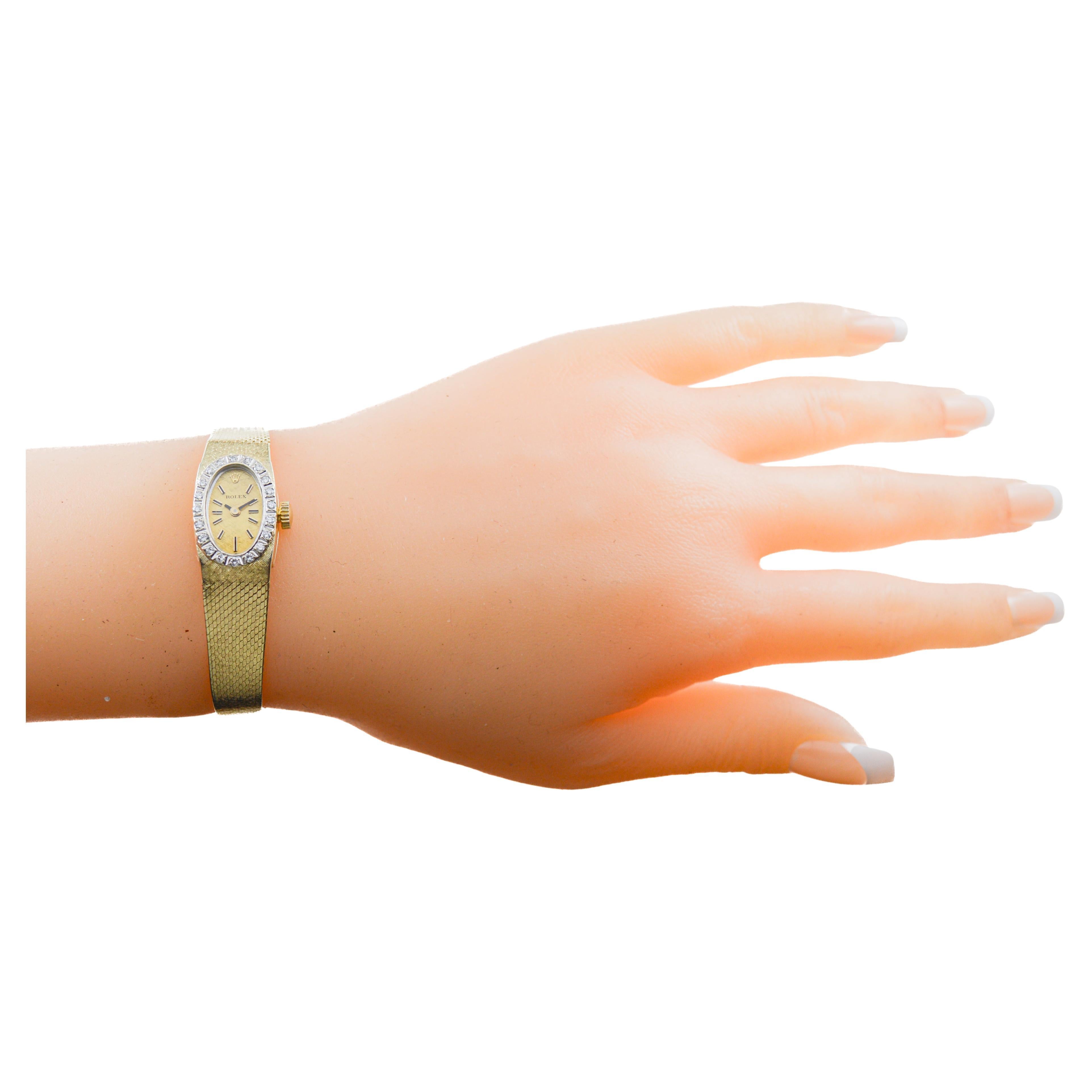 Moderno Orologio da donna Rolex con bracciale in oro massiccio 14Kt del 1960 circa con documenti originali