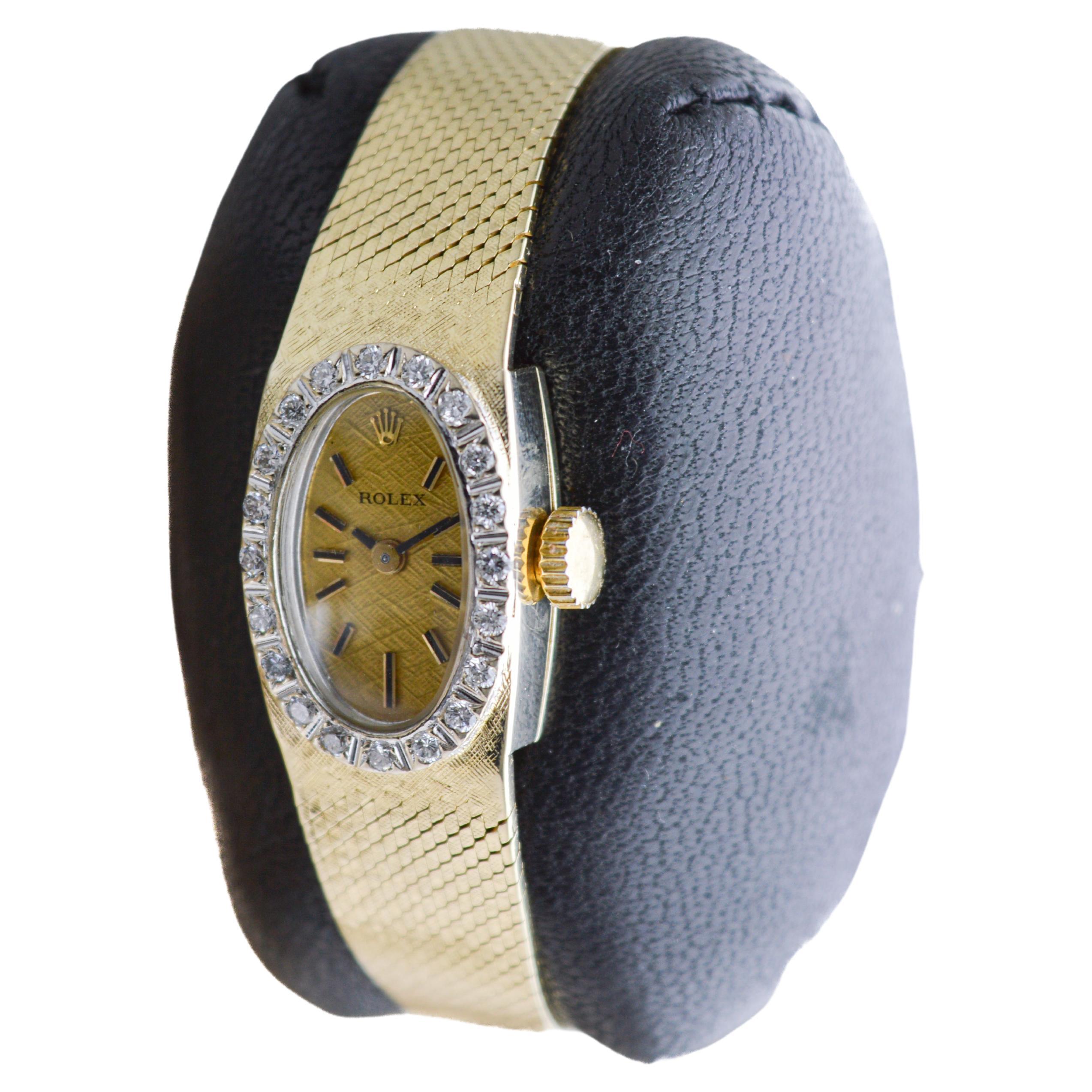 Orologio da donna Rolex con bracciale in oro massiccio 14Kt del 1960 circa con documenti originali 3