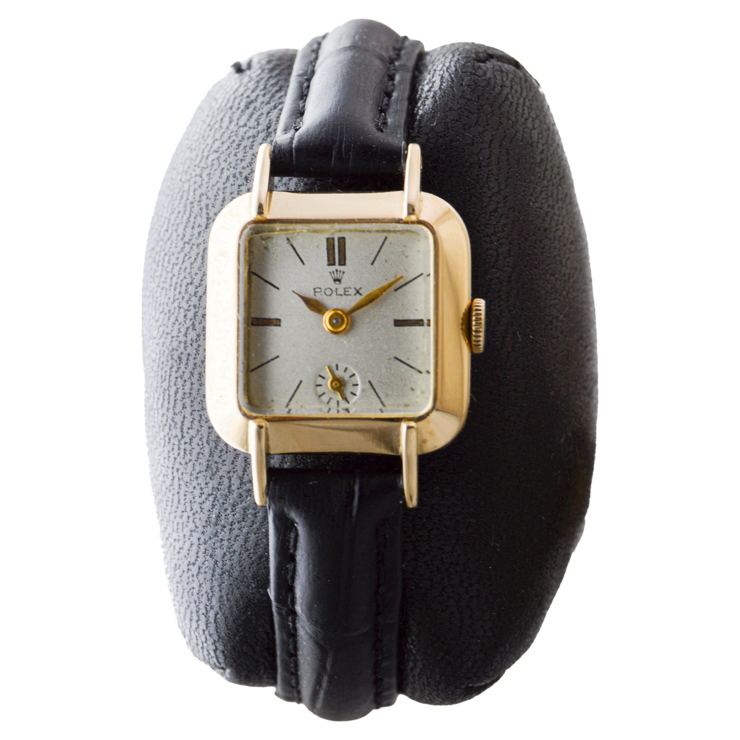 Reloj Rolex de oro macizo de 14 quilates estilo tanque Art Decó para señora circa años 50 en venta 1