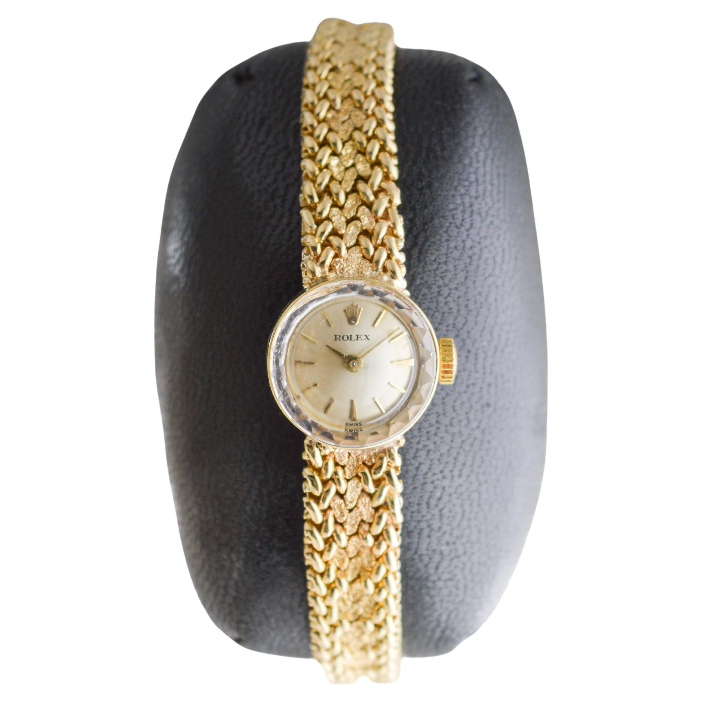 Rolex Bracelet pour dames en or massif 14Kt  Montre circa 1960's Entièrement d'origine Excellent état à Long Beach, CA