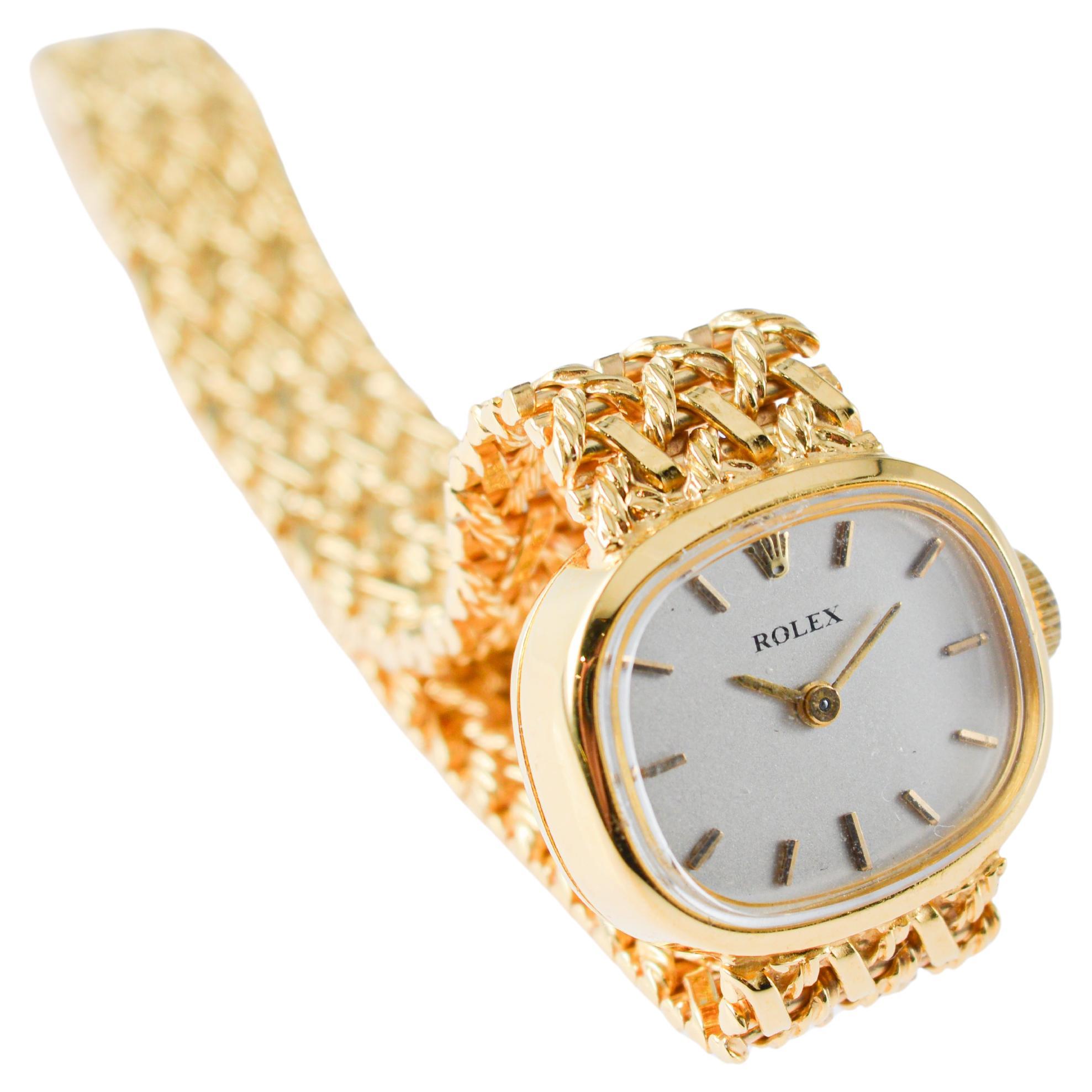 Rolex 14Kt Solid Gold Ladies Dress Watch circa 1960's For Sale 1