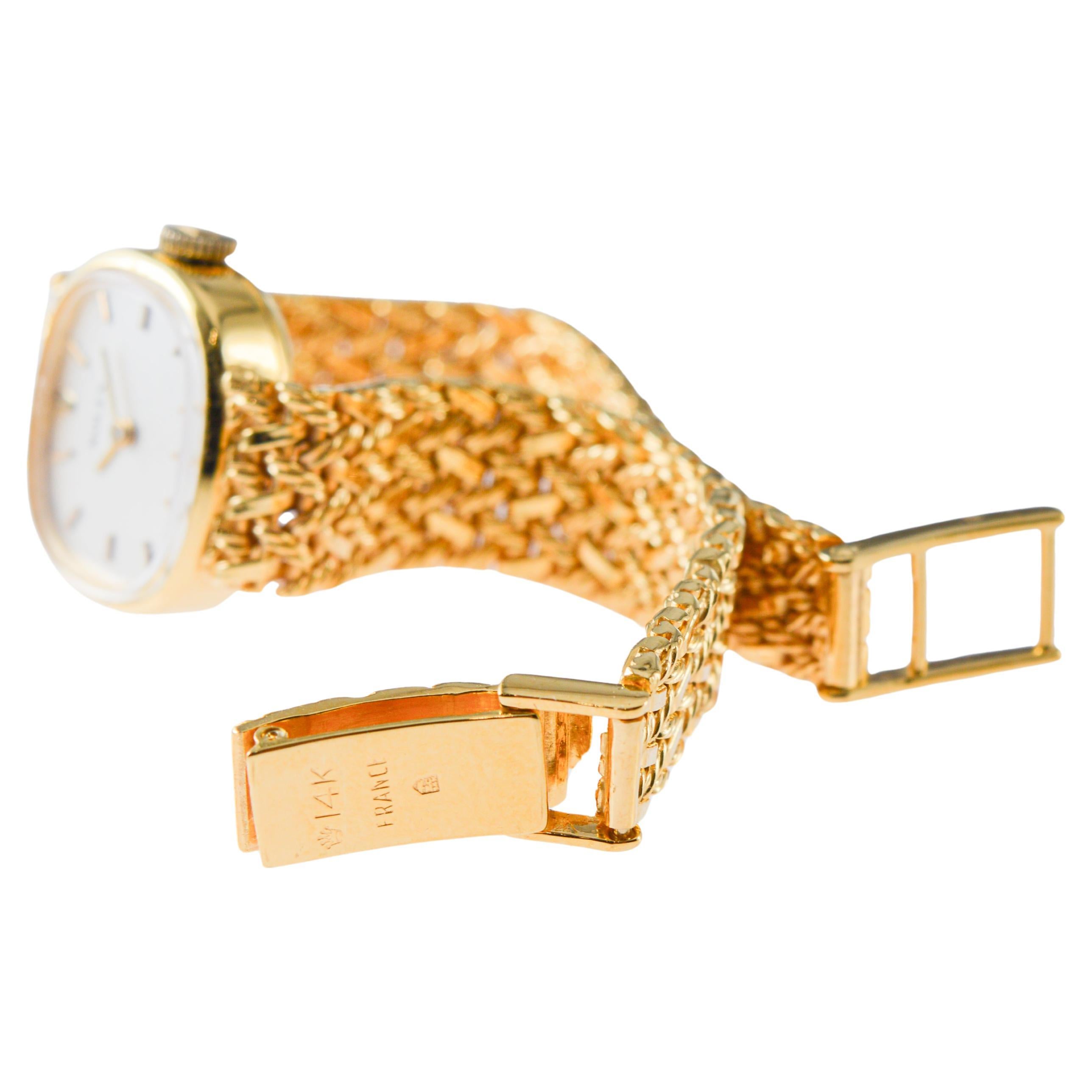 Rolex 14Kt Solid Gold Ladies Dress Watch circa 1960's For Sale 4