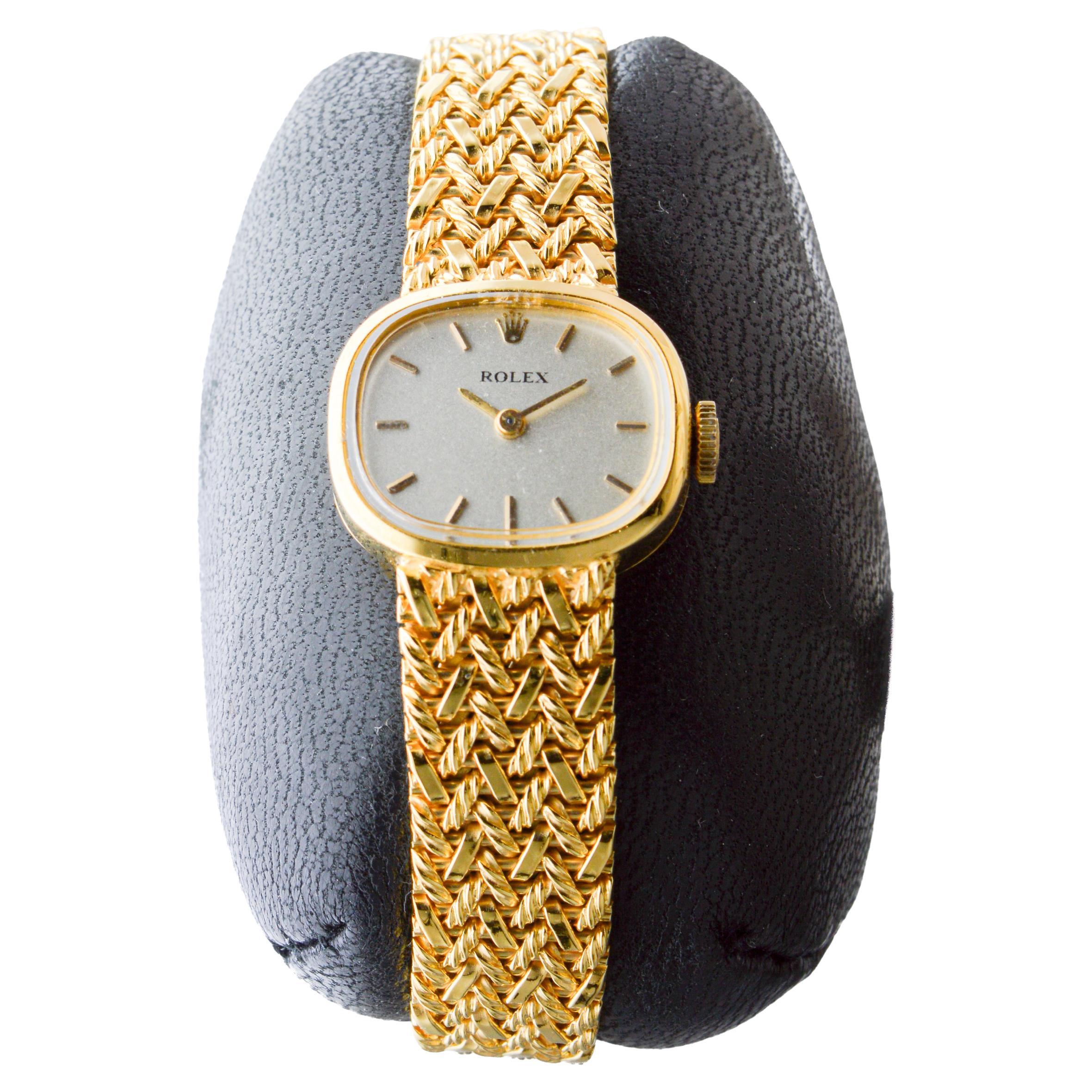 Rolex 14Kt Solid Gold Ladies Dress Watch circa 1960's For Sale