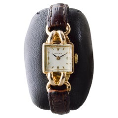 Rolex Orologio Art Deco da donna in oro giallo massiccio 14Kt circa 1954