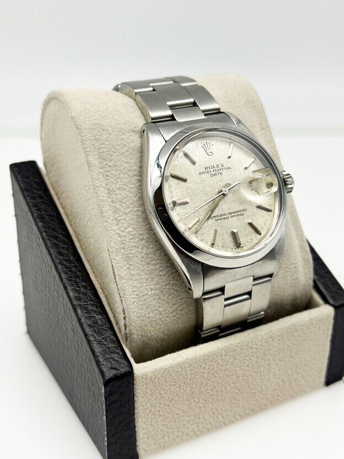Style Number: 1500 

Serial: 5087***

Year: 1978 

Model: Date 

Case Material: Stainless Steel  

Band: Stainless Steel  

Bezel: Stainless Steel  Smooth Bezel  

Dial: Silver Linen Dial 

Face: Acrylic

Case Size: 34mm 

Includes: 

-Elegant Watch
