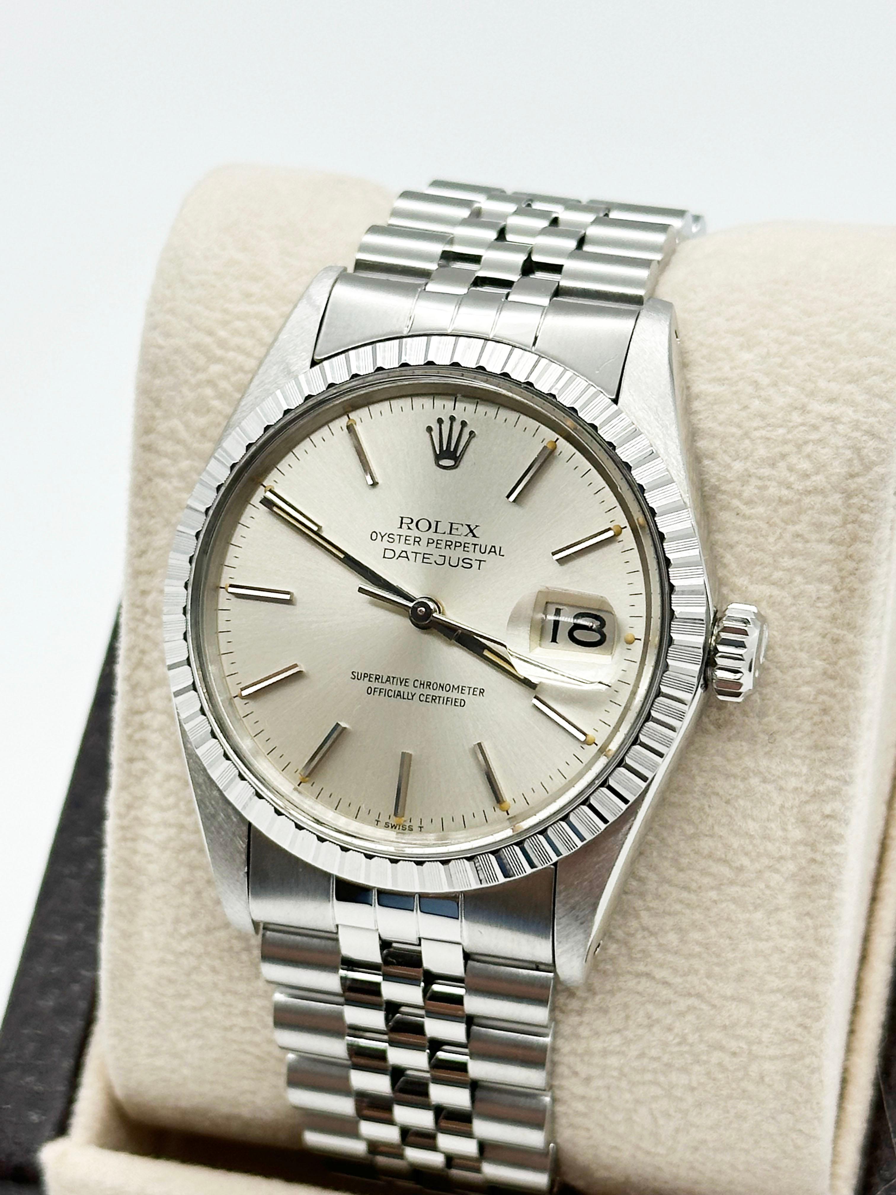 Rolex 16030 Datejust 36mm Silver Dial Stainless Steel Jubilee Band In Excellent Condition In San Diego, CA