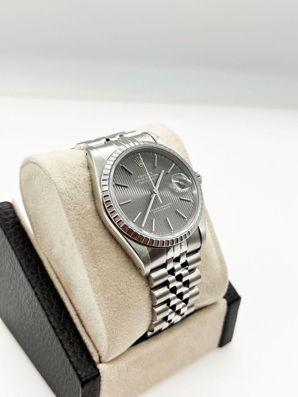 Rolex 16220 Datejust Gray Tapestry Dial Stainless Steel In Excellent Condition In San Diego, CA
