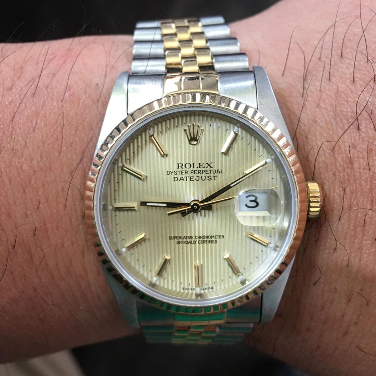 Men's Rolex 16233 Datejust Gold Tapestry Dial Watch