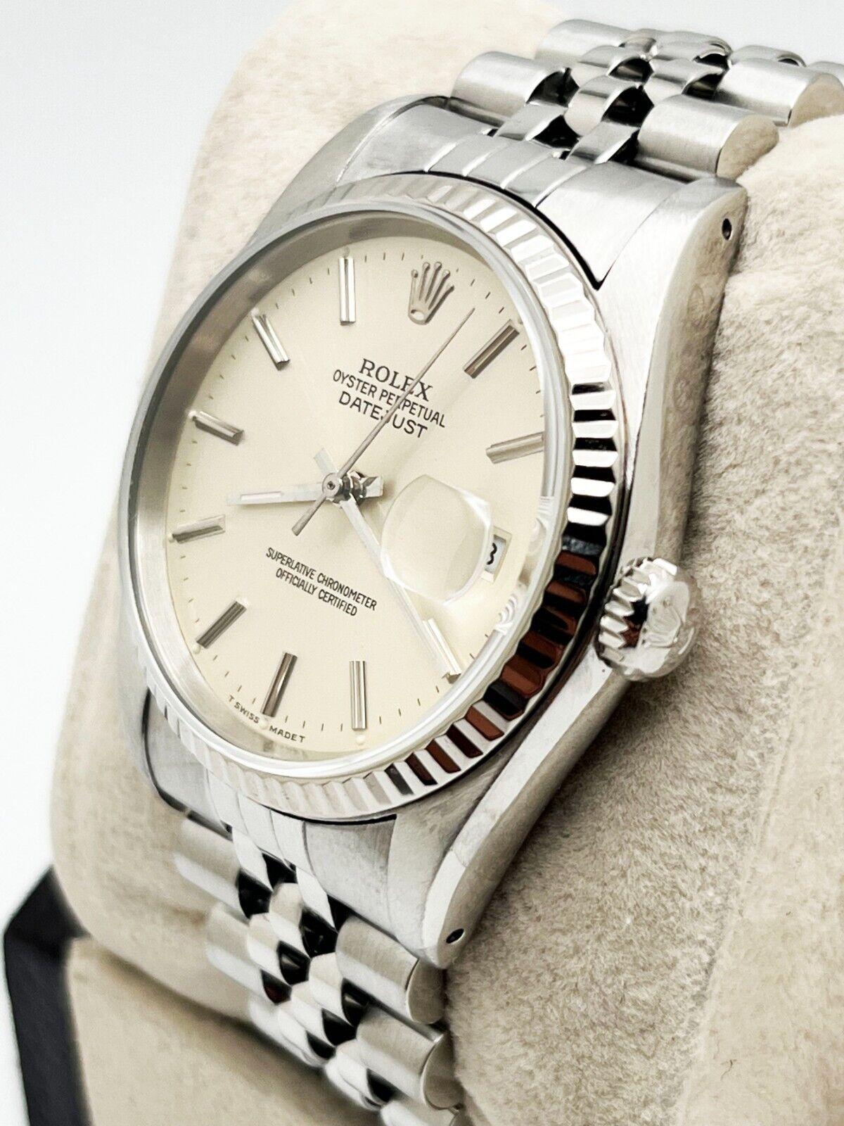 Rolex 16234 Datejust Silver Dial Stainless Steel In Excellent Condition For Sale In San Diego, CA