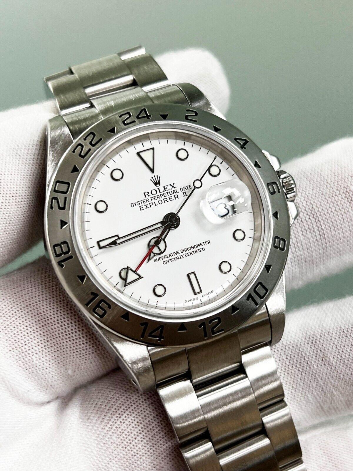 Rolex 16570 Explorer II White Stainless Steel 2003 Box Paper In Excellent Condition For Sale In San Diego, CA