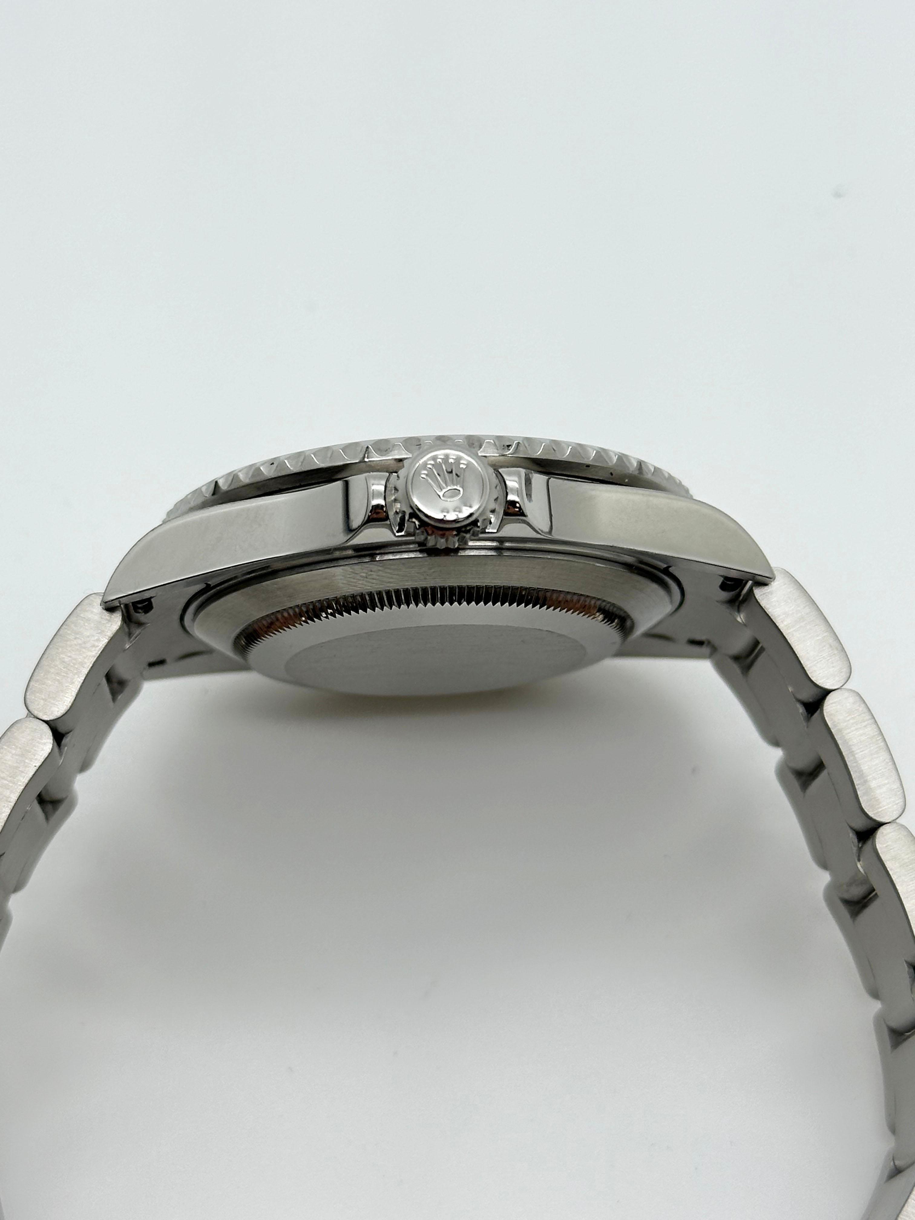 Rolex 16610 Submariner Date Schwarzes Zifferblatt Edelstahl 2005 Box Papier 3