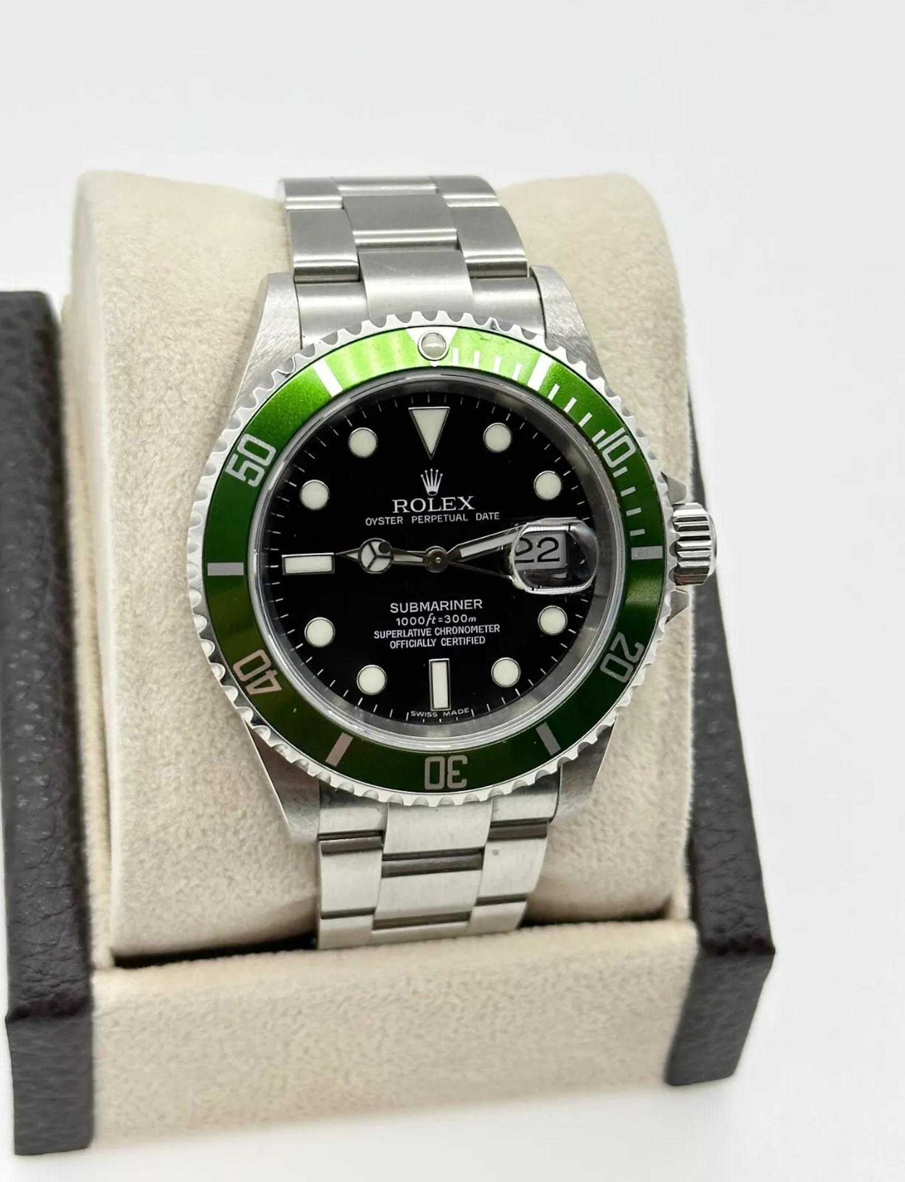 Uomo Rolex Kermit Submariner 16610V Ghiera Verde Quadrante Nero Scatola Inox 2007 in vendita