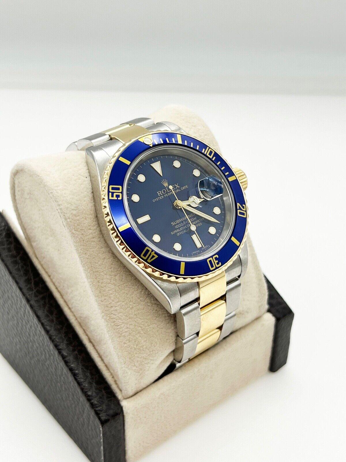 Rolex 16613 Submariner Blue Dial 18K Yellow Gold Stainless Steel 2005 For Sale 3