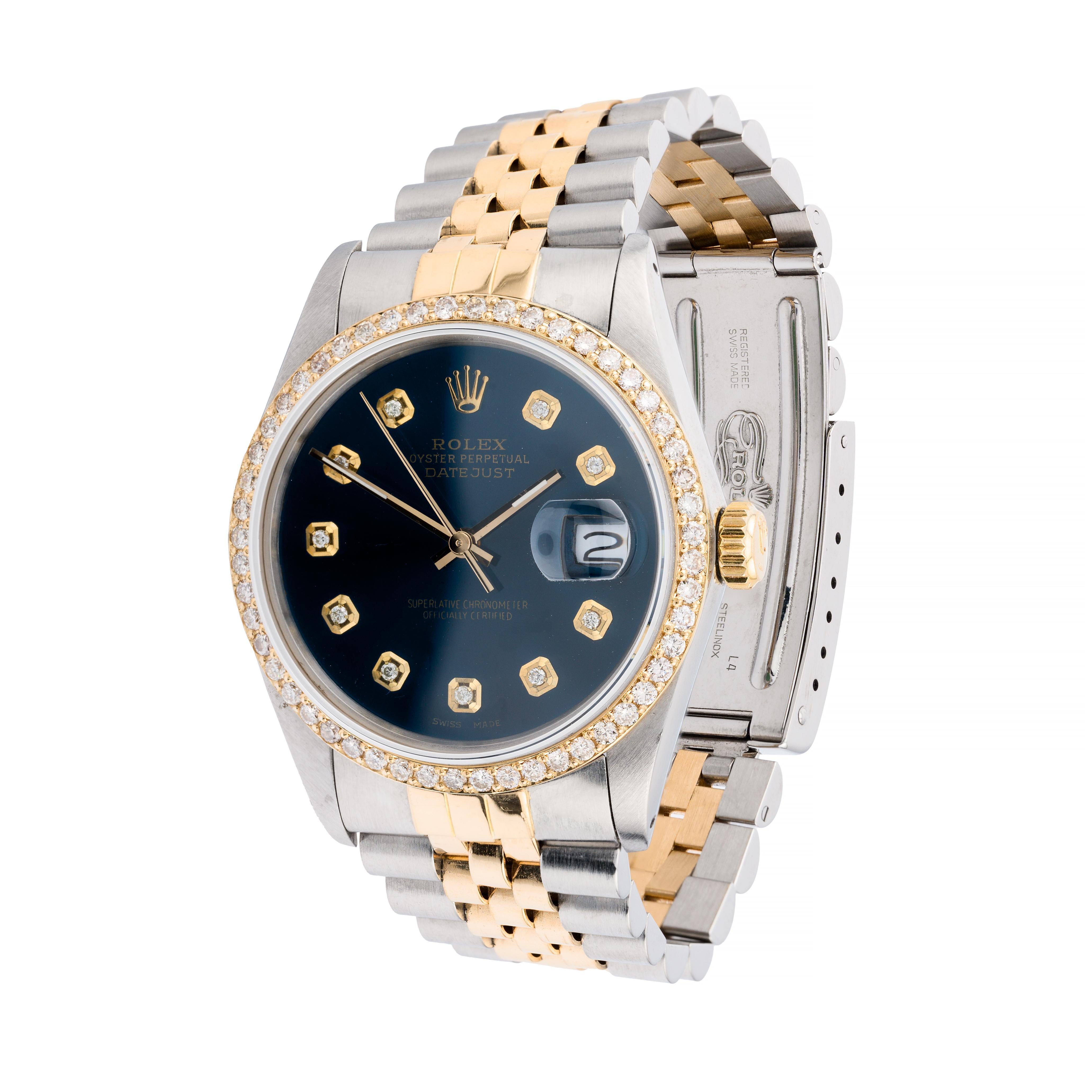 Aston Estate Jewelry presenta:

Un orologio da polso Rolex Datejust, modello 16233, realizzato in acciaio inossidabile e oro 18 carati.

La cassa rotonda misura 36 mm di larghezza e presenta un sorprendente quadrante blu a raggiera. Gli indici di
