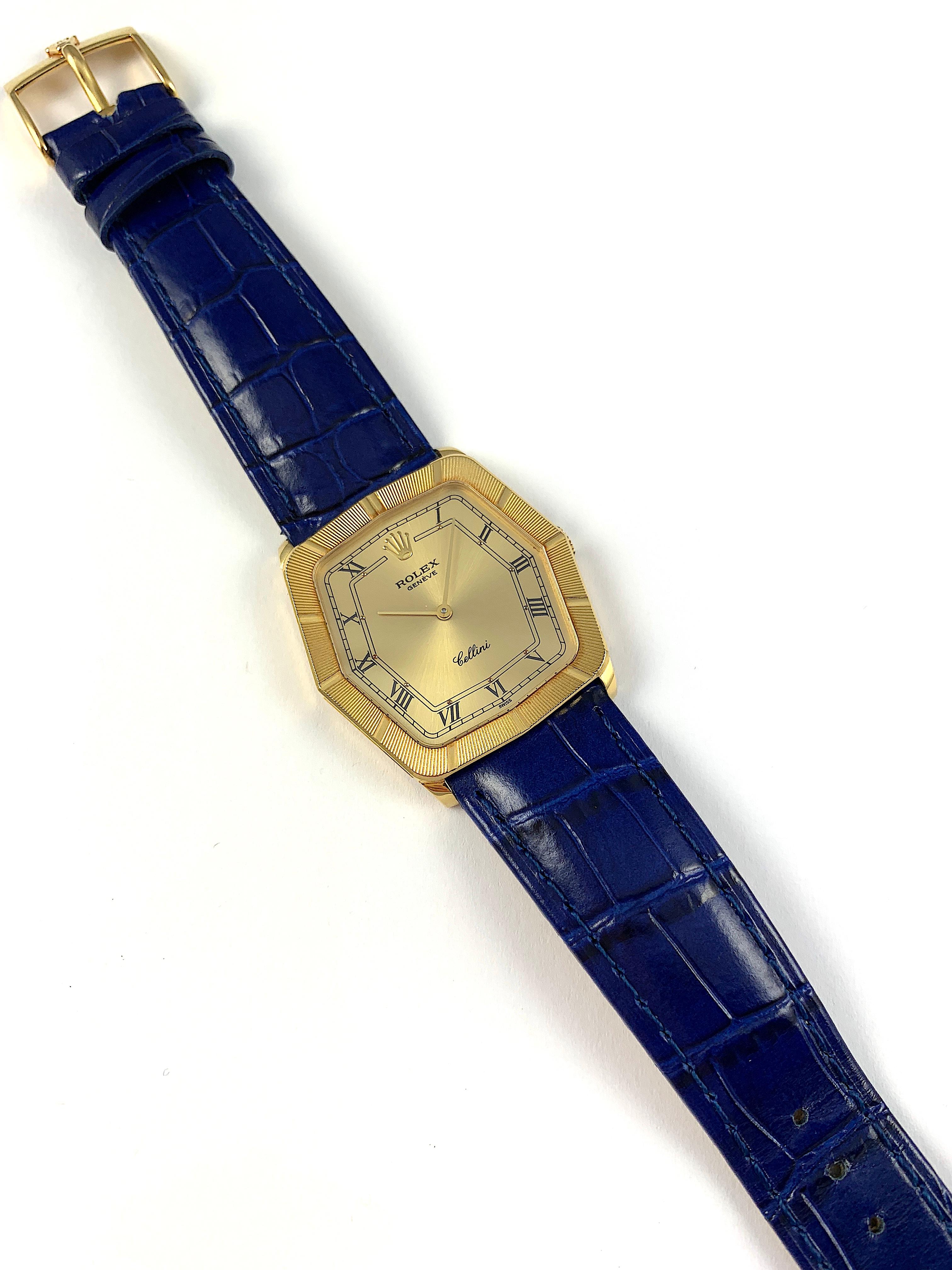 Rolex 18 Karat Yellow Gold Cellini Geometric Manual Wind Wristwatch, 1990s In Good Condition In New York, NY