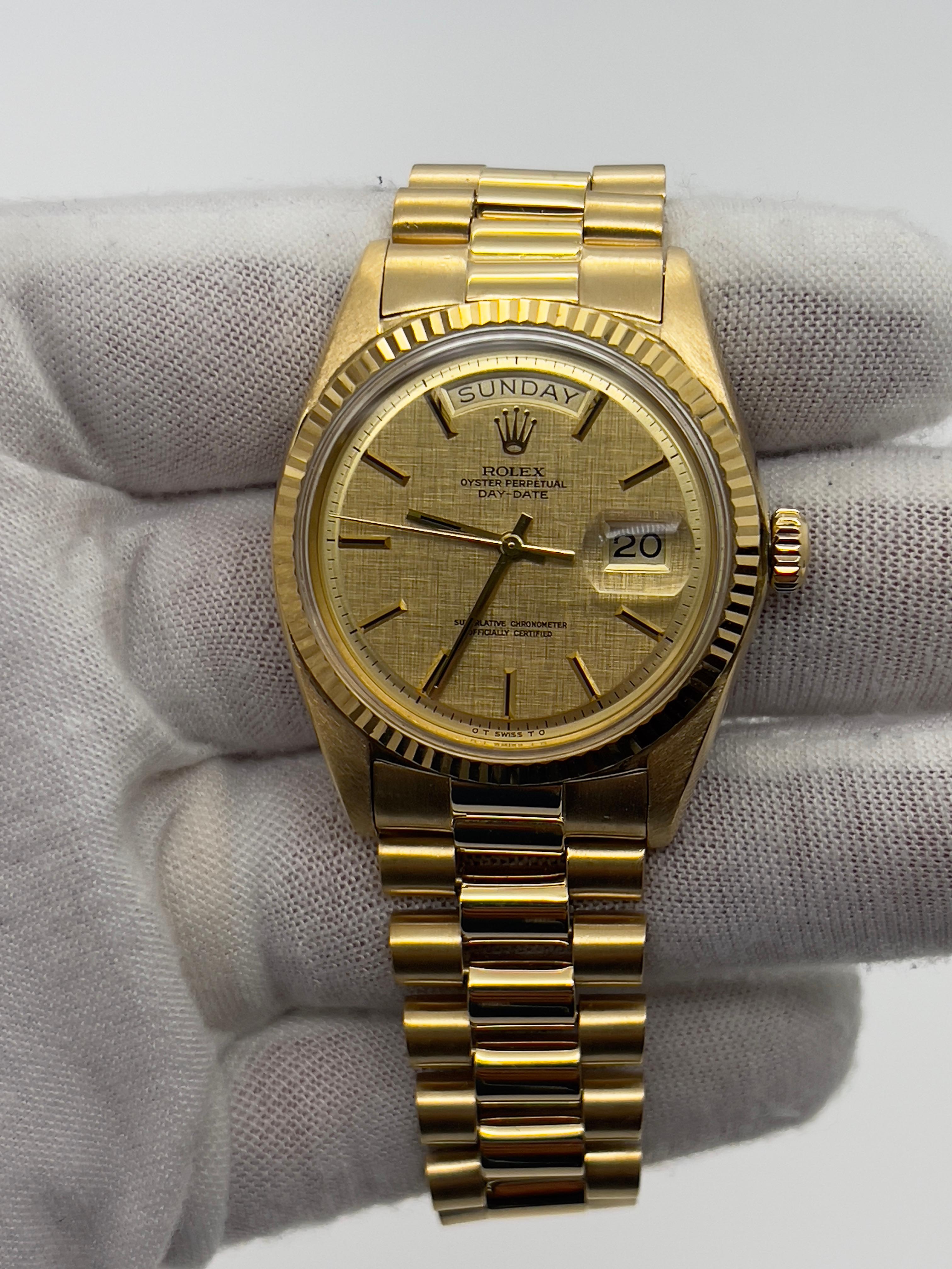 Style Number: 1803
Serial: 3128***
Year: 1972
Model: President Day Date 
Case Material: 18K Yellow Gold 
Band: 18K Yellow Gold 
Bezel: 18K Yellow Gold 
Dial: Pie Pan Champagne Linen Dial 
Face: Sapphire Crystal 
Case Size: 36mm 

Includes: 
-Elegant