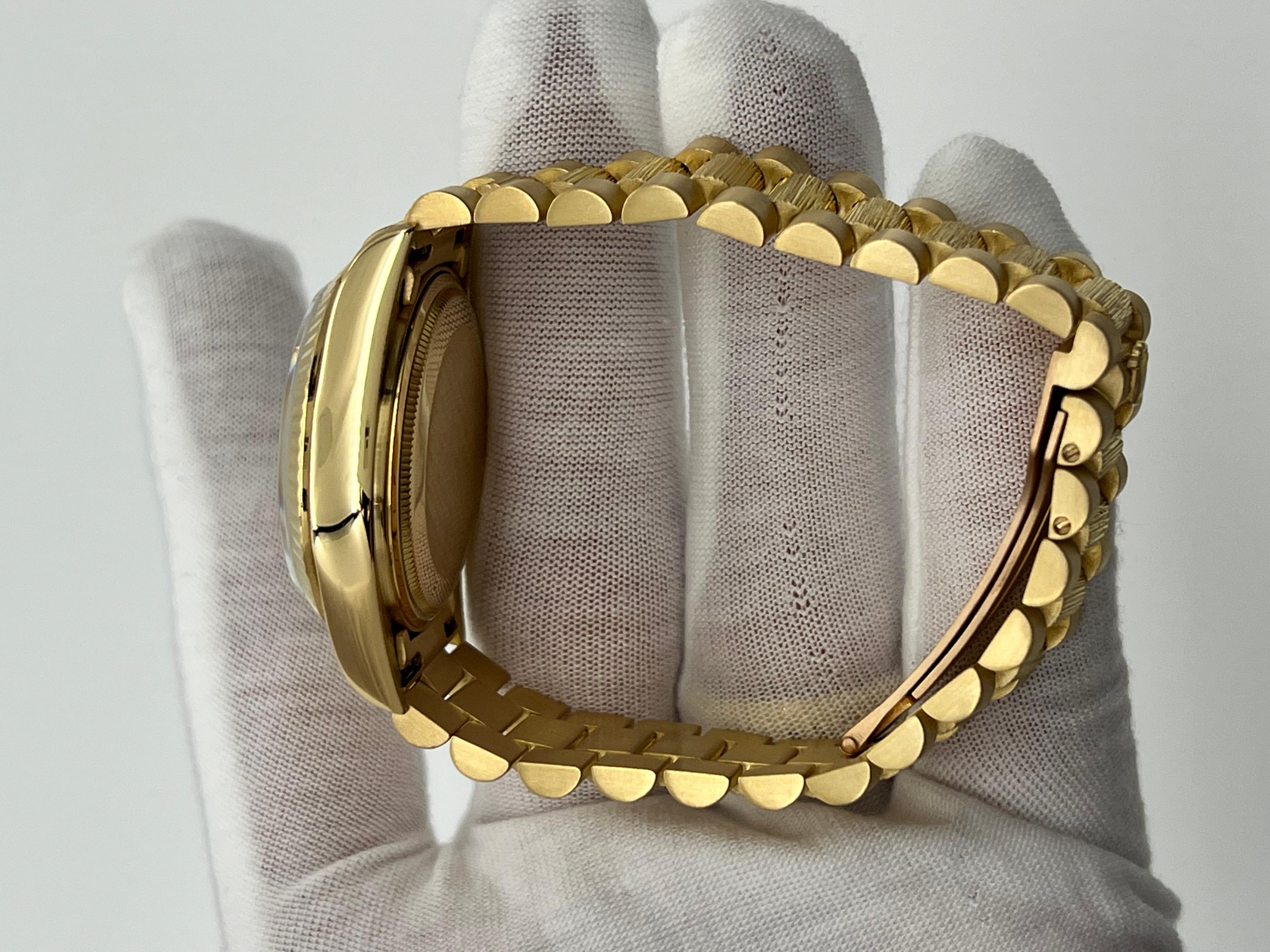Rolex President Day Date 18078 36mm Bark Finish Wood Dial 18K Yellow Gold In Excellent Condition In San Diego, CA
