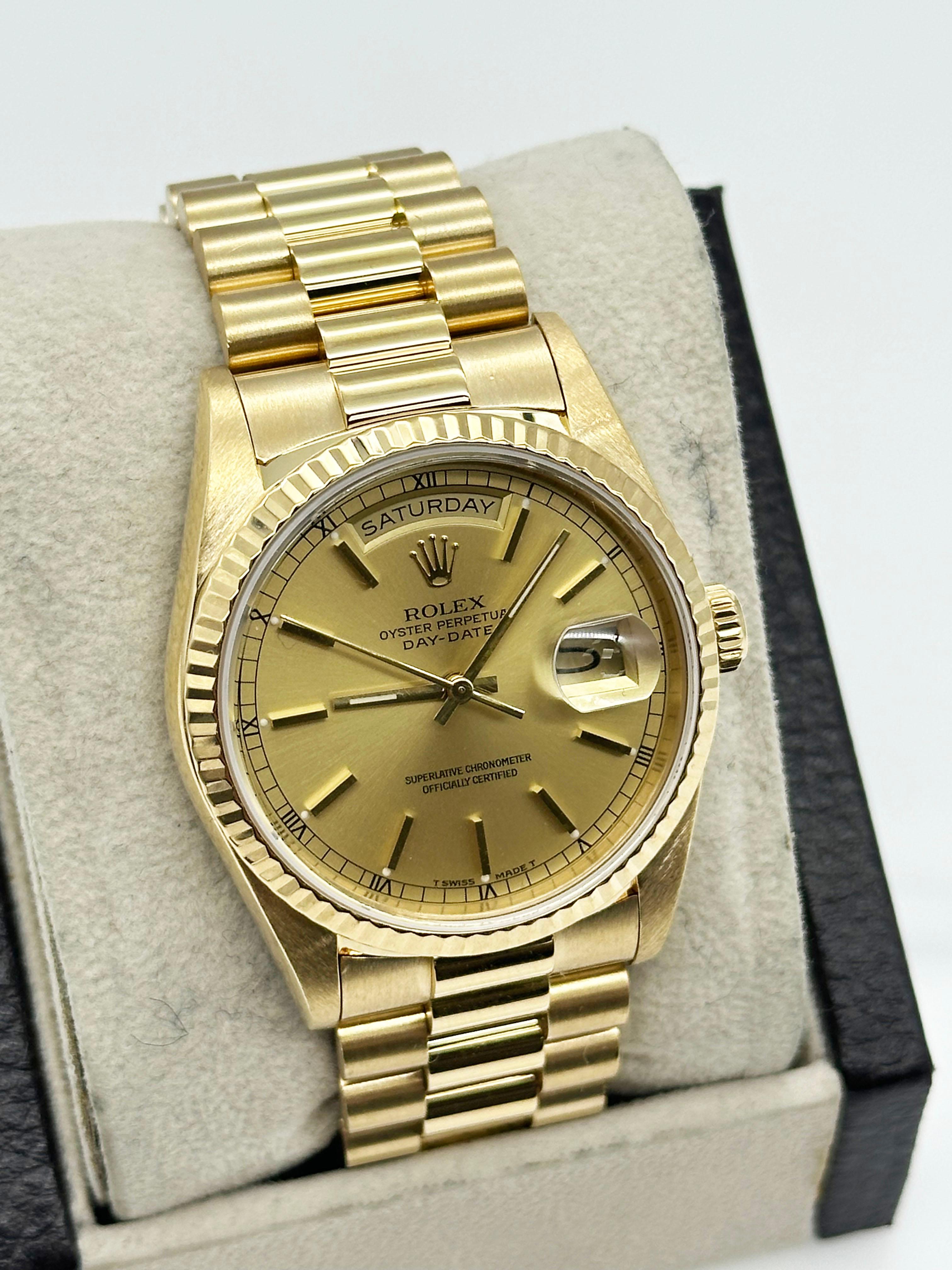 Rolex President Day Date Double Quickset 18238 Champagner-Zifferblatt 18K Gold Box Papier Herren