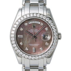 Rolex 18946 Day-Date Platinum Masterpiece Tahitian MOP Mens Automatic Watch 39mm