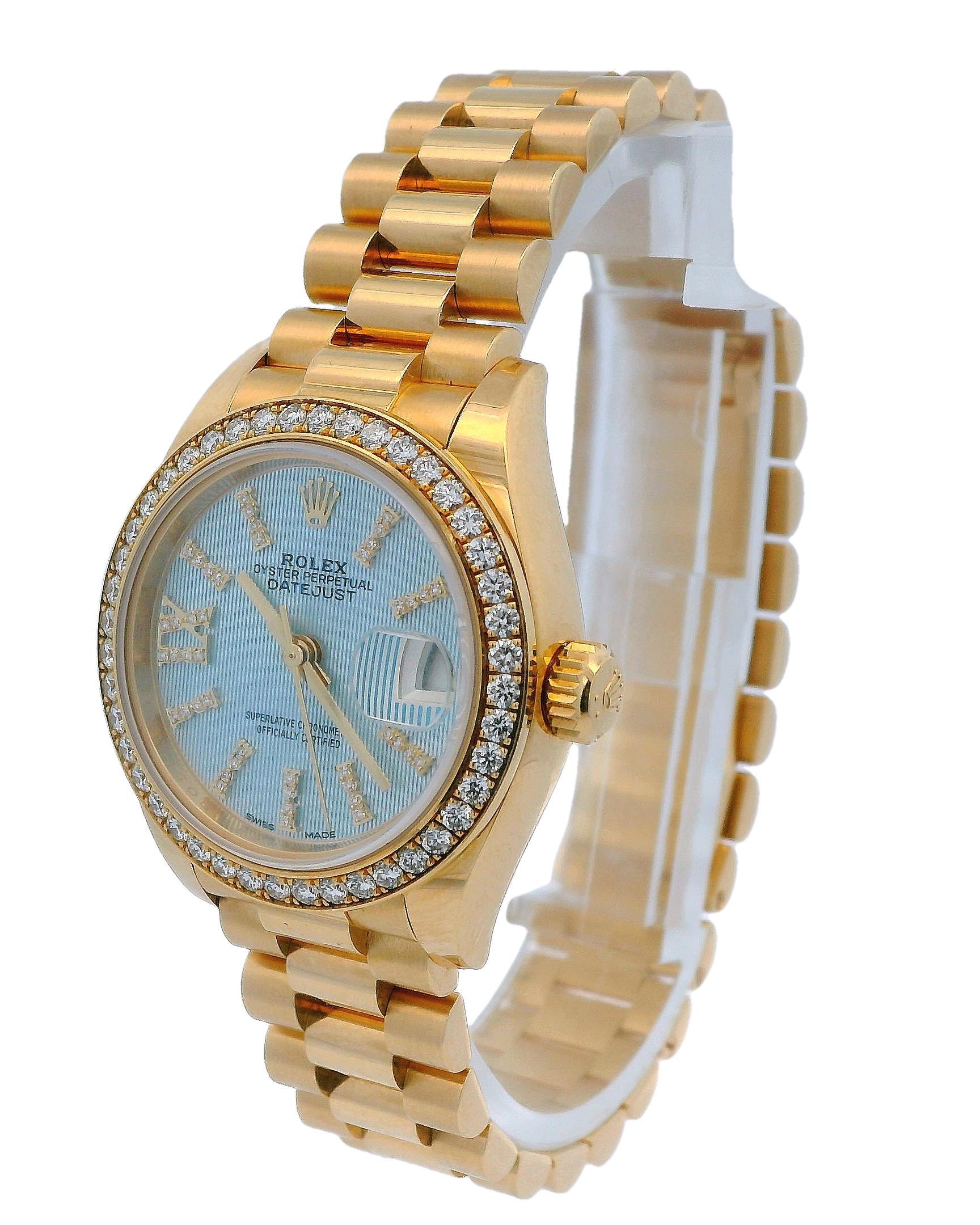 Rolex 18k datejust 28mm diamond bezel blue diamond dial presidential bracelet In Excellent Condition For Sale In Great Neck Plaza, NY