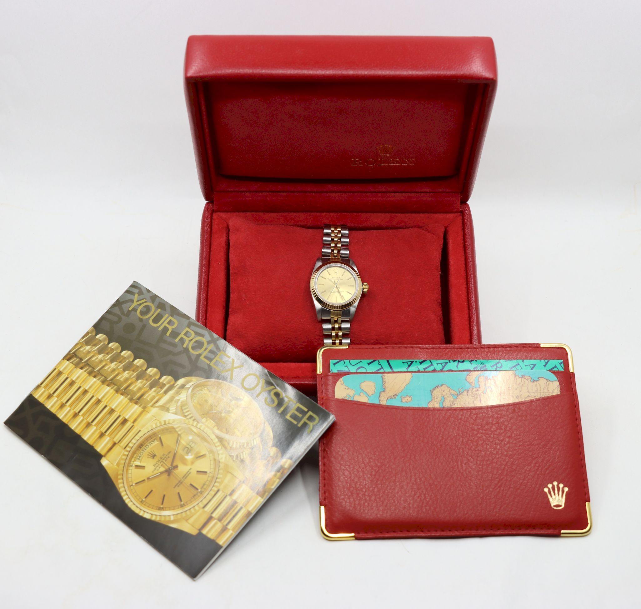 Rolex Montre Oyster Perpetual en or 18 carats pour femmes en vente 13