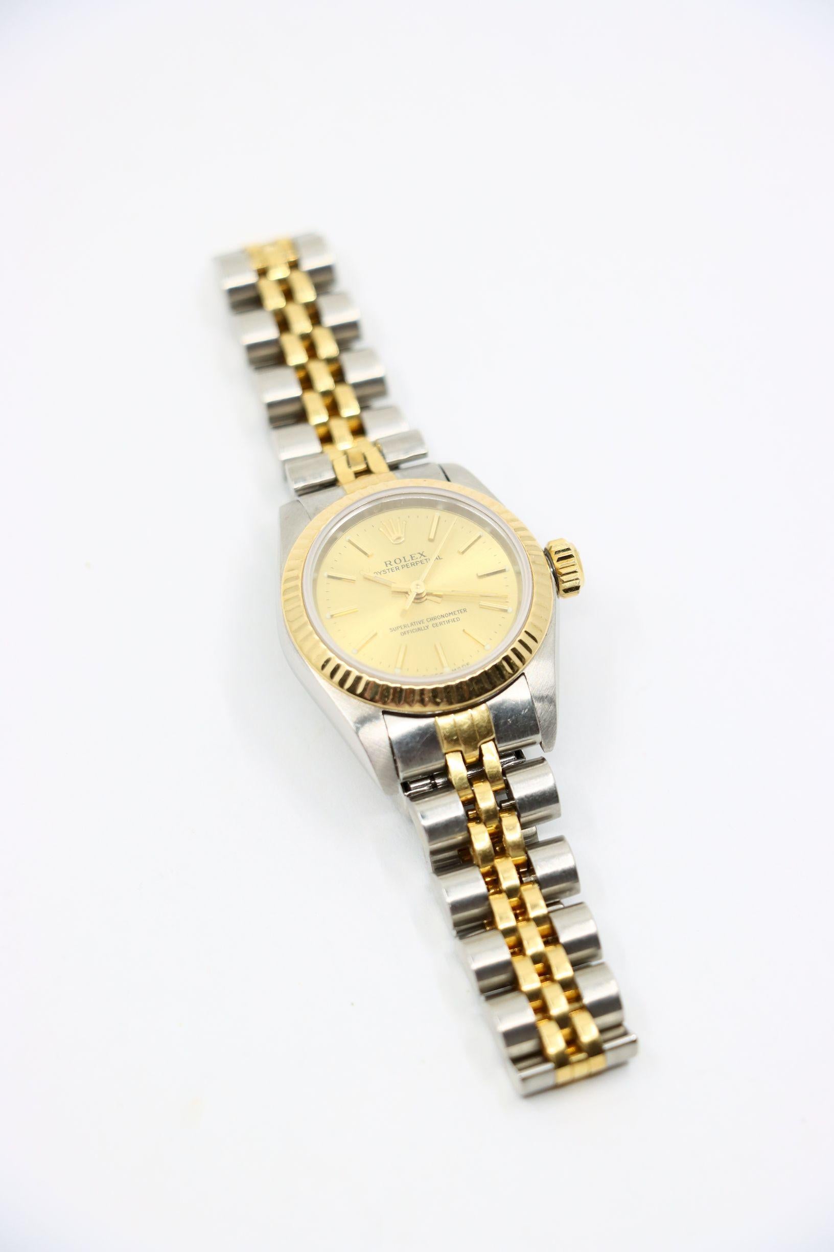 Rolex Montre Oyster Perpetual en or 18 carats pour femmes Pour femmes en vente