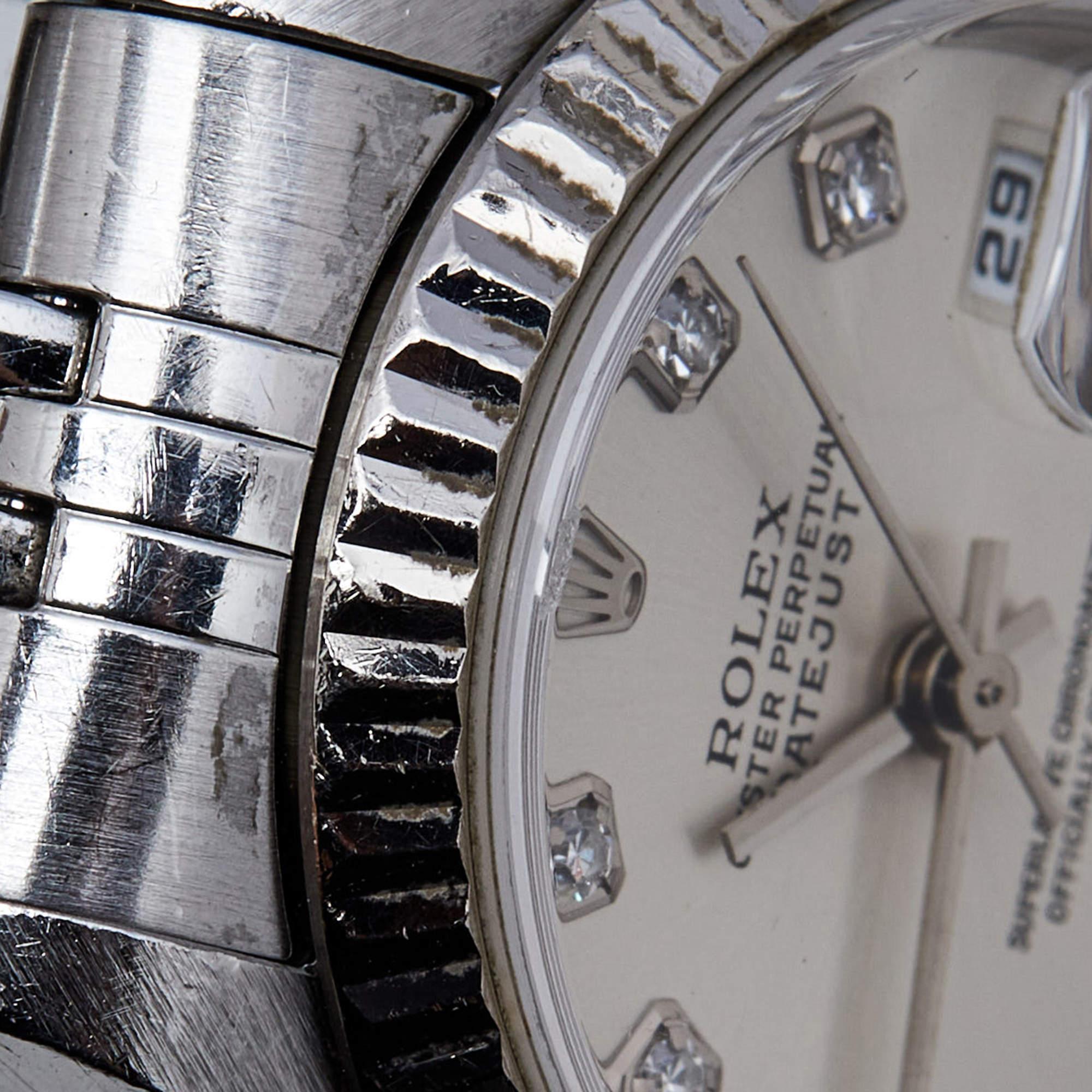 The Datejust is one of the most recognized and coveted watches from the house of Rolex. It has a distinct look and an irrefutable appeal. Crafted in stainless steel and 18k white gold, this authentic Rolex Datejust wristwatch has the signature
