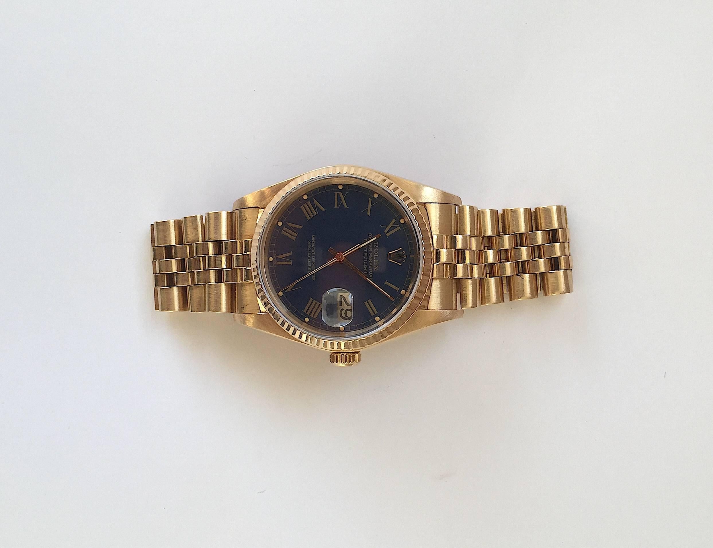 Rolex Yellow Gold Blue Buckley Dial Datejust Automatic Wristwatch In Excellent Condition For Sale In New York, NY