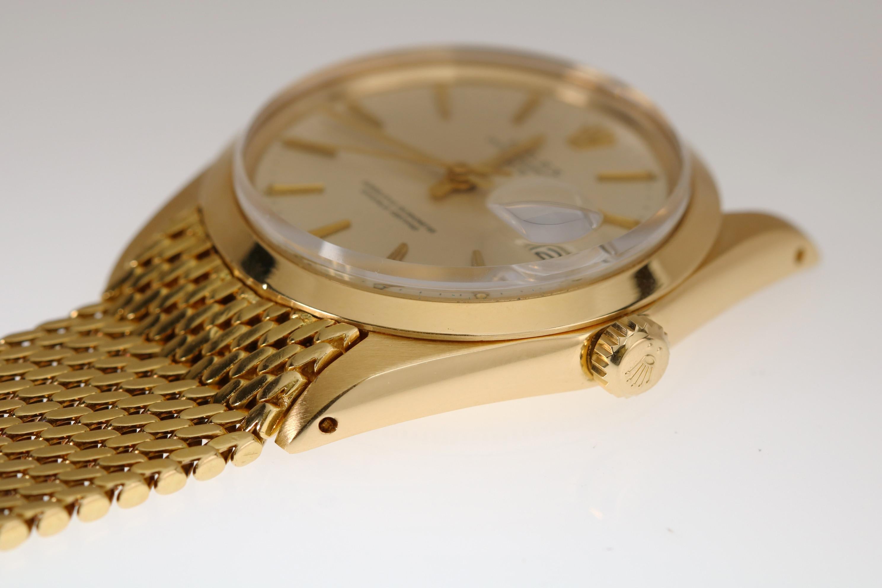 Rolex 18 Karat Yellow Gold Date Ref 1500 on Rolex Gold Mesh Bracelet, circa 1969 4