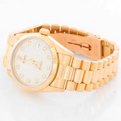 Rolex 18 Karat Yellow Gold President Midsize Watch 68278