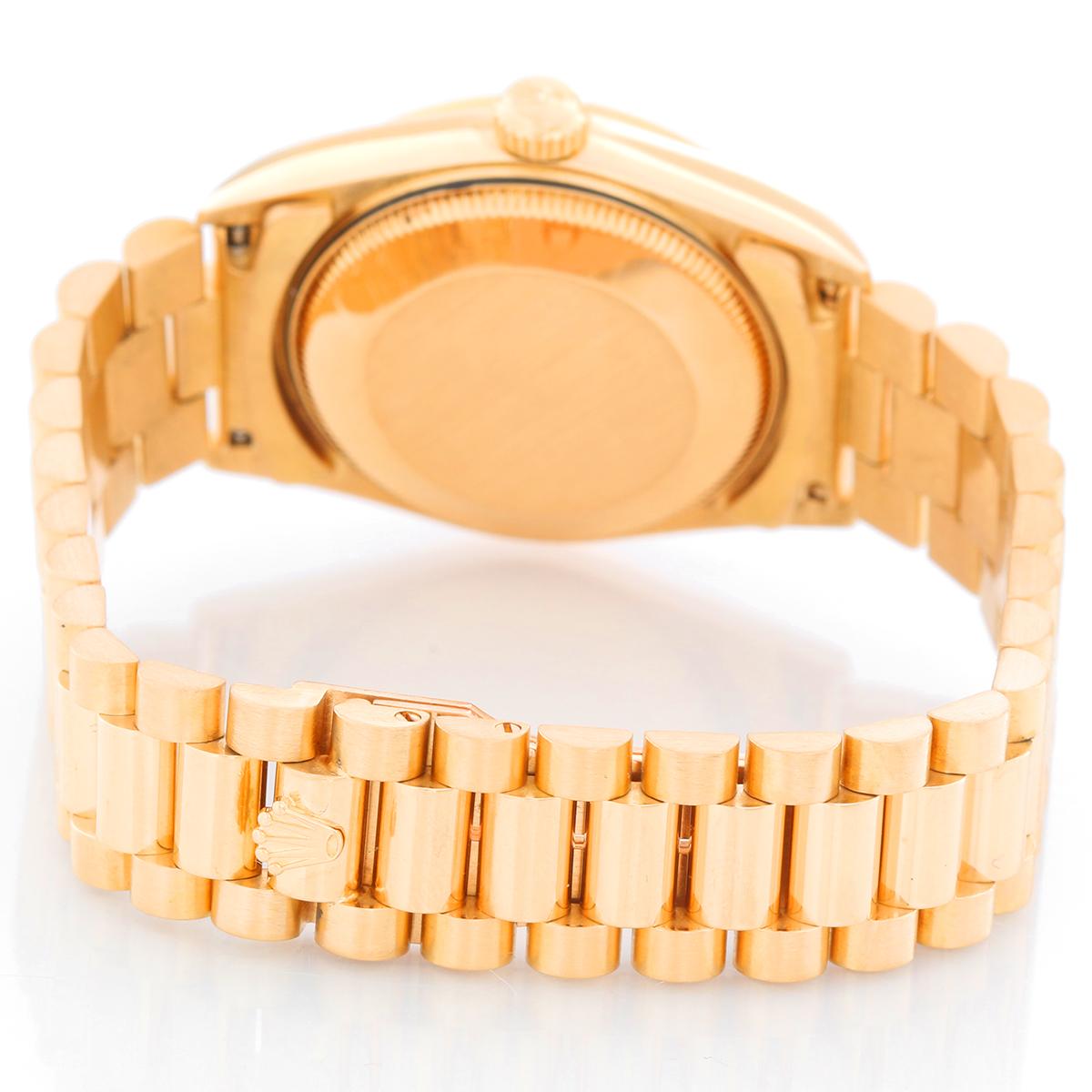Rolex 18 Karat Yellow Gold President Midsize Watch 68278 In Excellent Condition In Dallas, TX