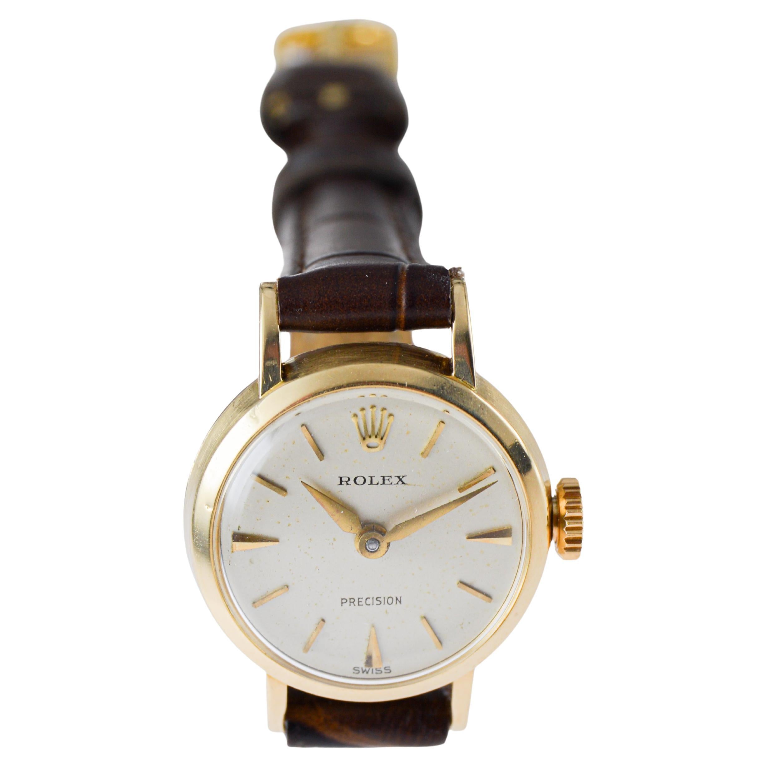 Rolex Orologio Art Deco da donna in oro massiccio 18Kt circa 1946 in vendita 7